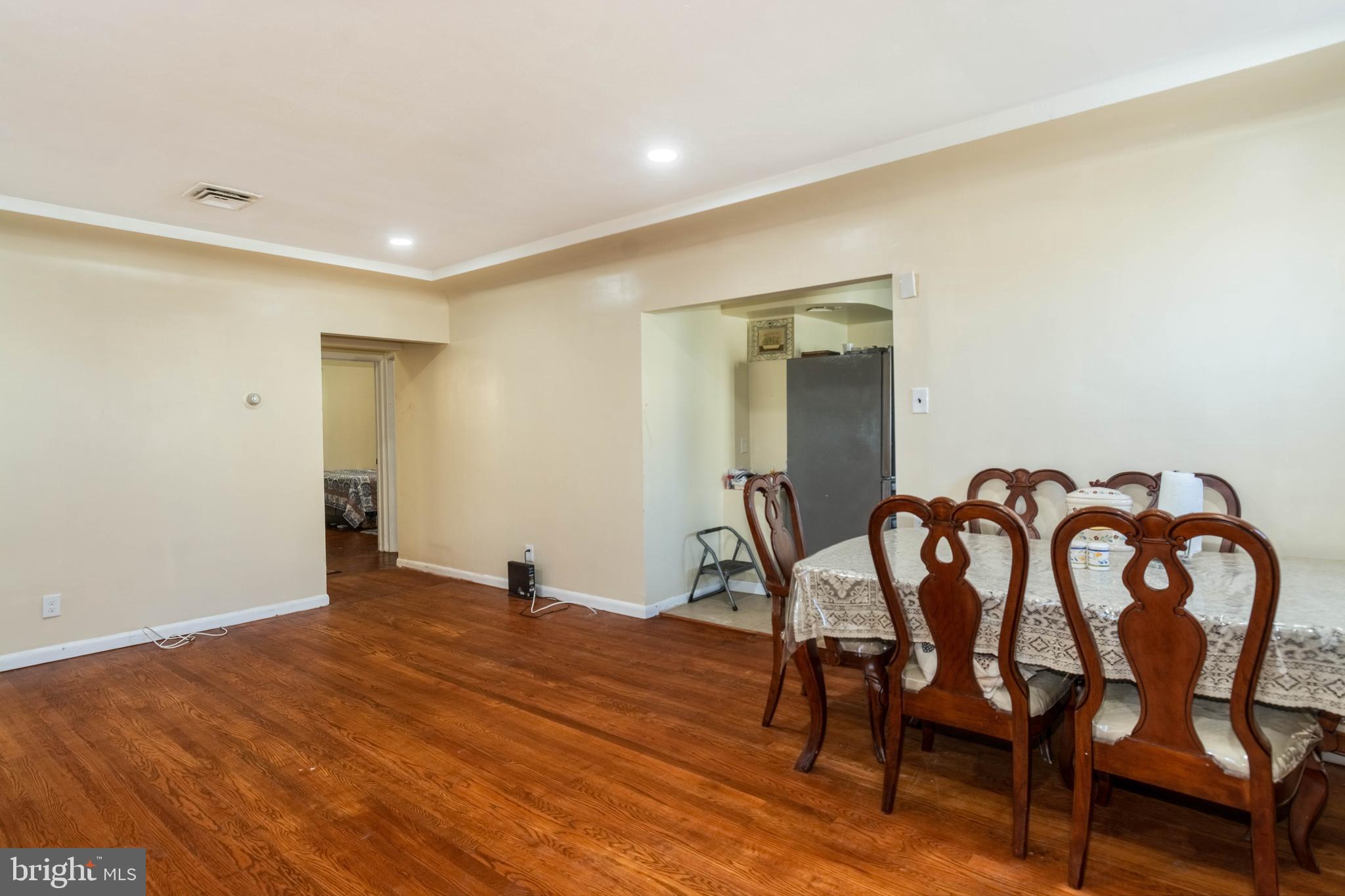 CATONSVILLE - Residential