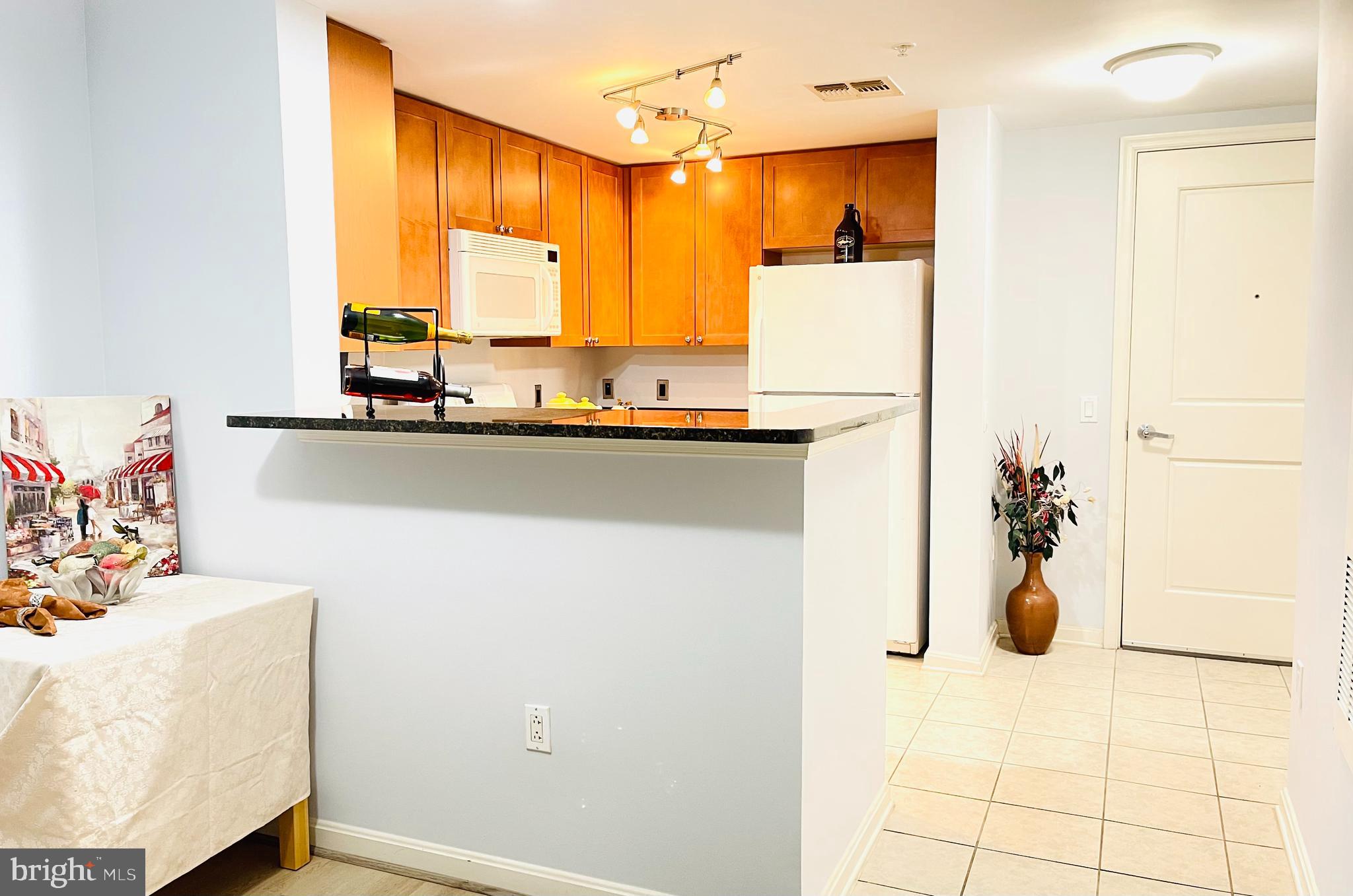 CRESCENT - Residential