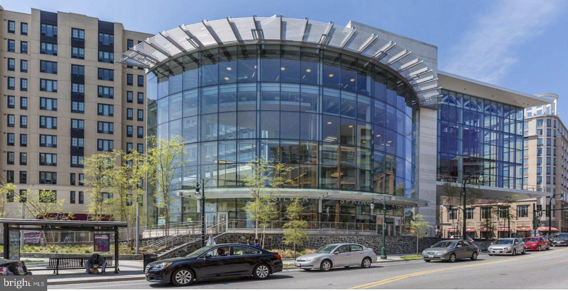 CRESCENT - Residential