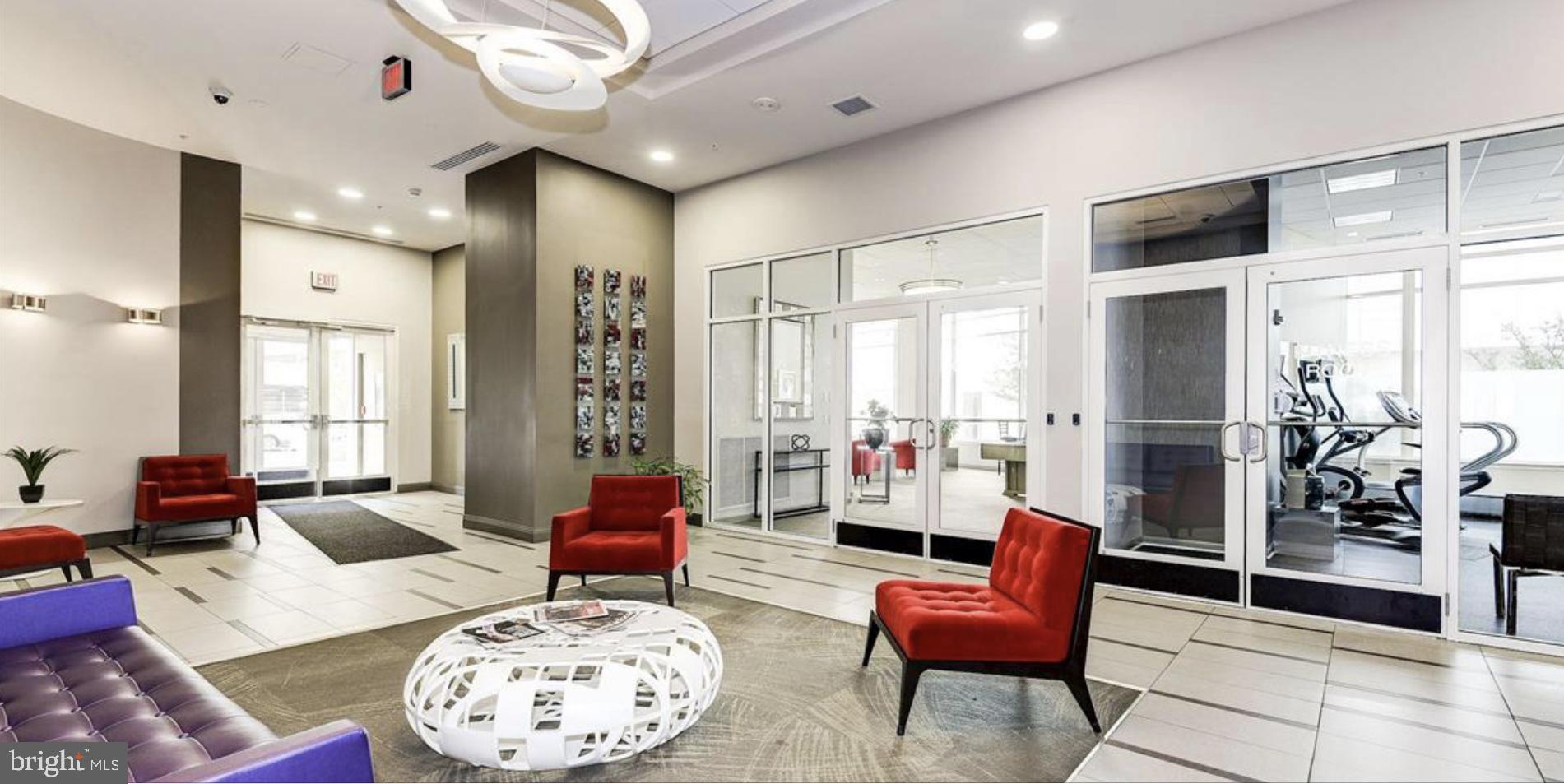 CRESCENT - Residential