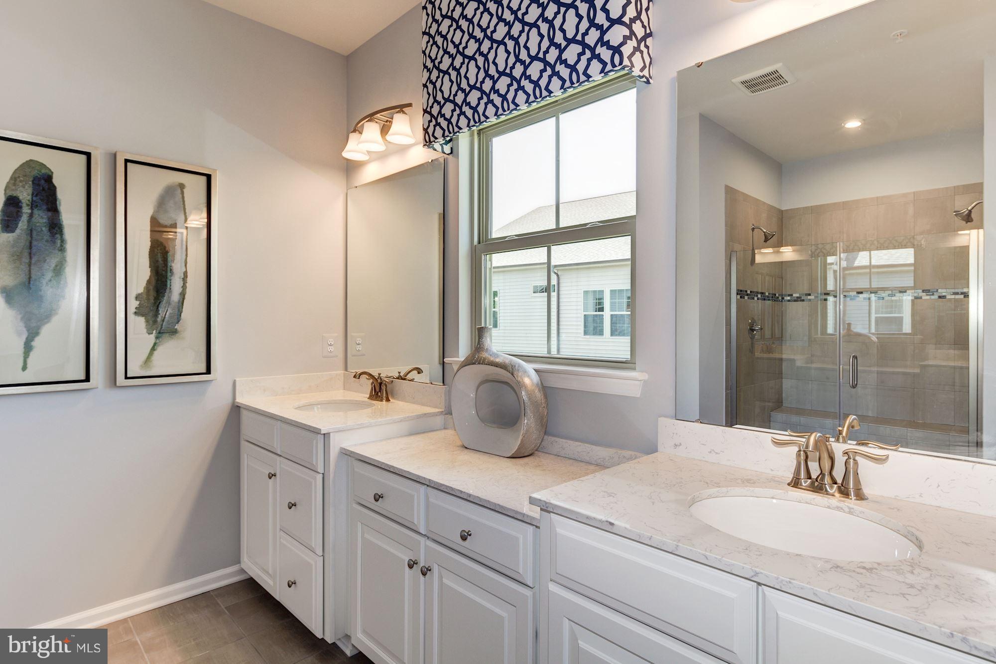 LAKE LINGANORE OAKDALE - Residential