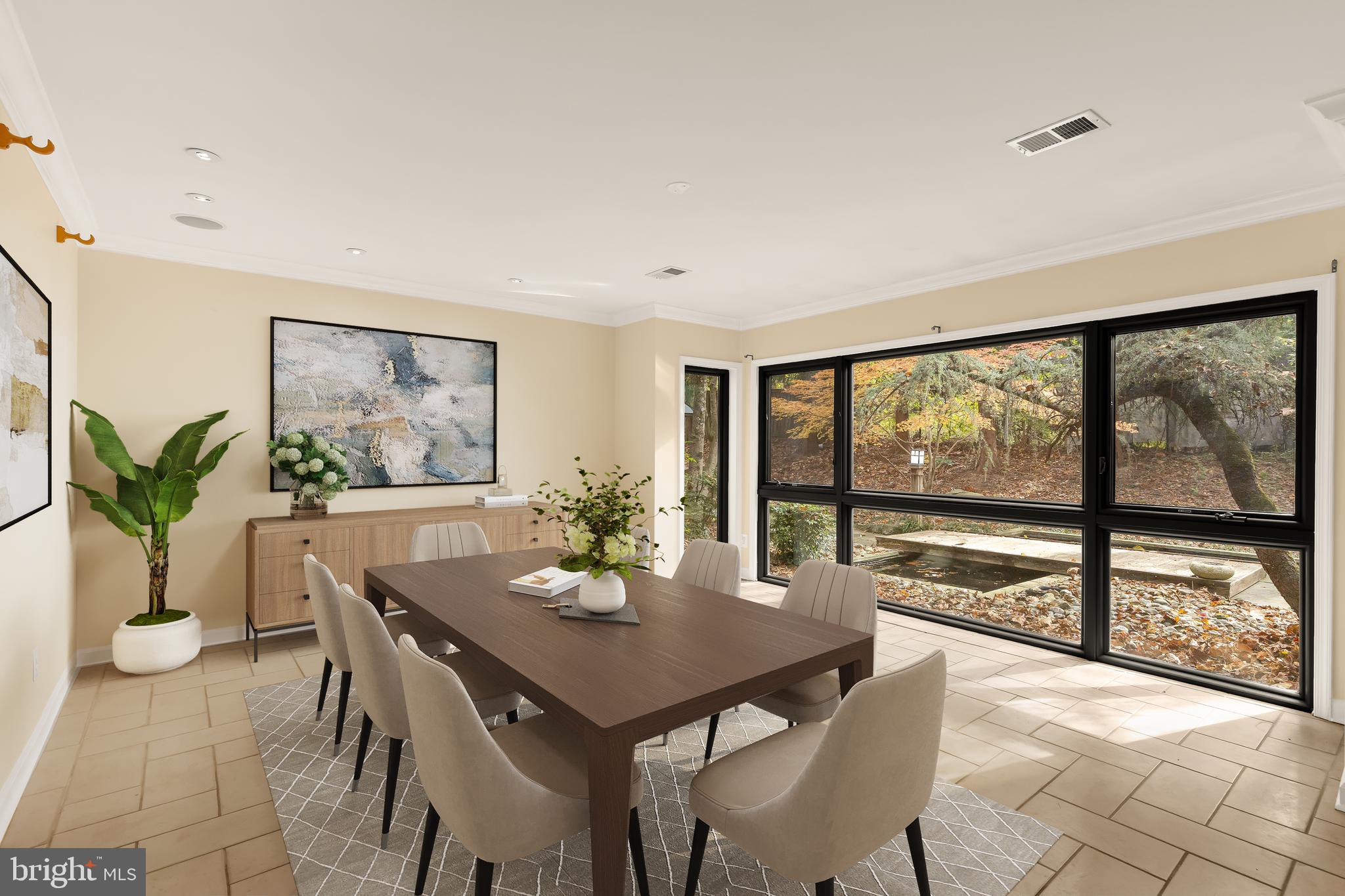 LANGLEY OAKS - Residential Lease