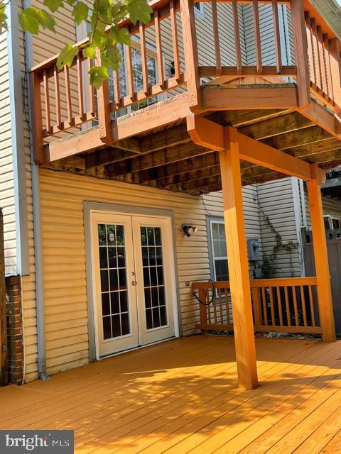 BURKE VILLAGE - Residential