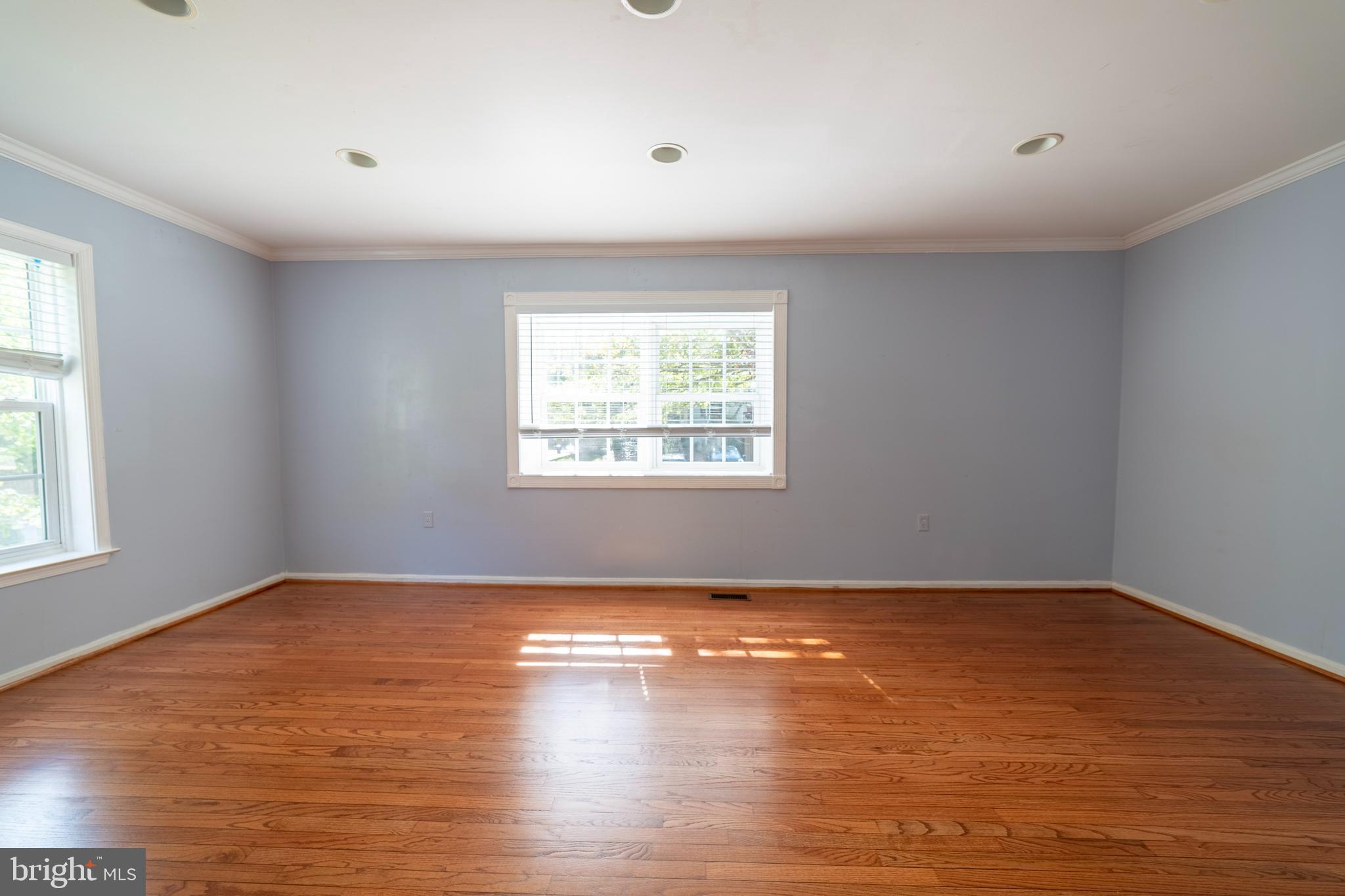 BURKE VILLAGE - Residential