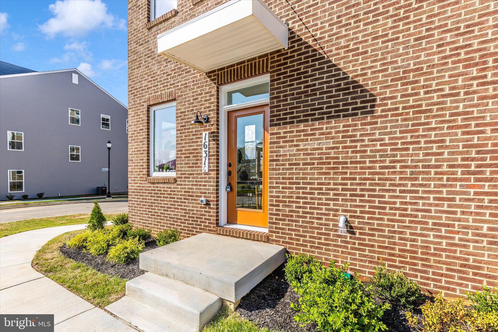 1631 BLACKSMITH WAY UNIT C