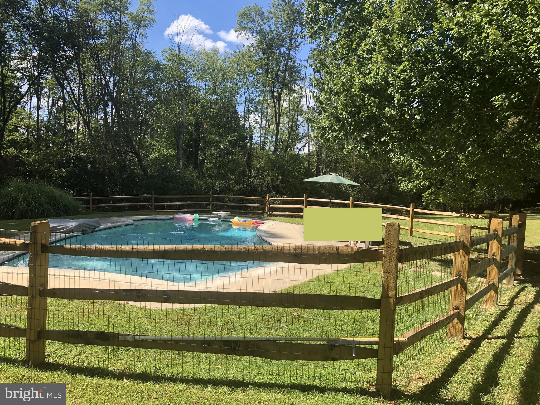 NONE AVAILABLE - Land