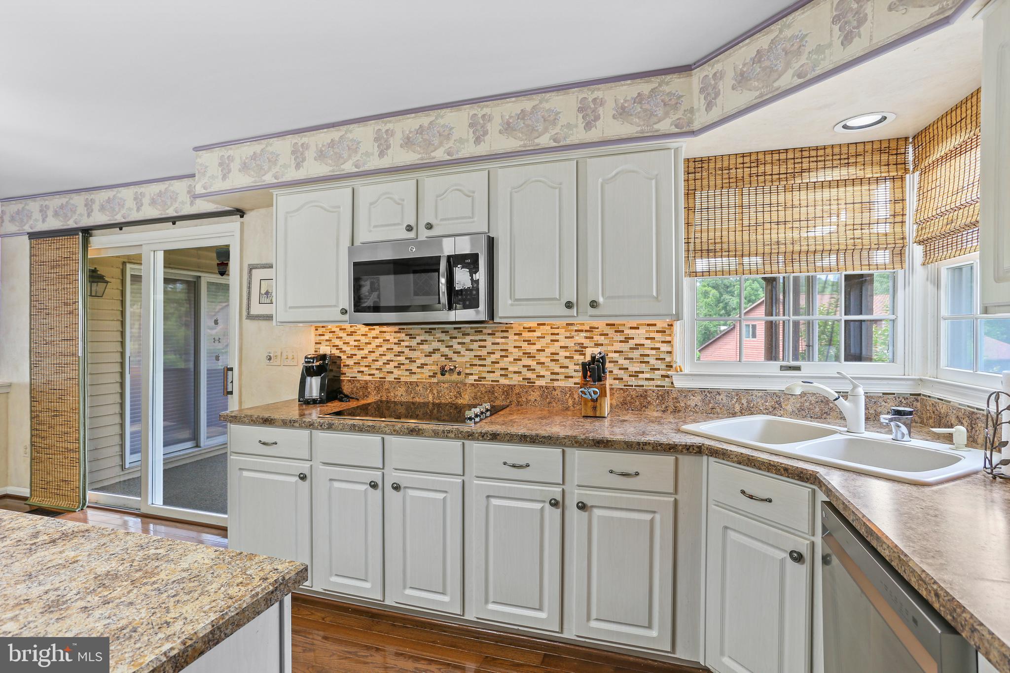 VELVET HILLS SOUTH - Residential