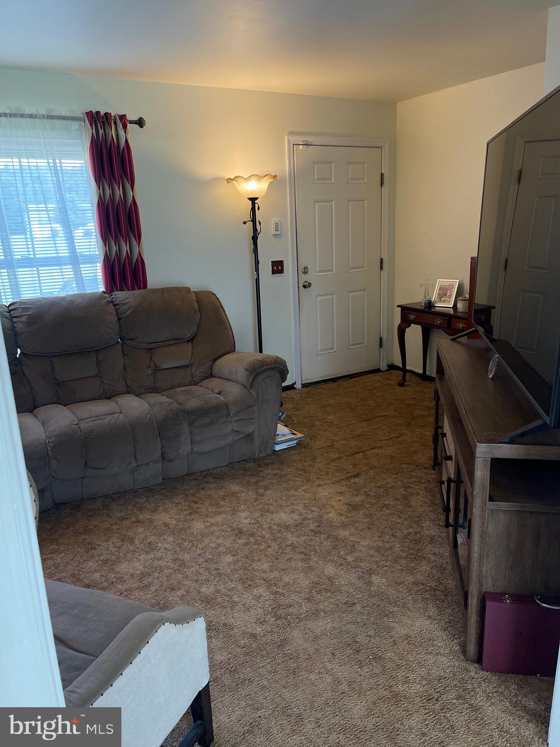 FOWLING CREEK - Residential