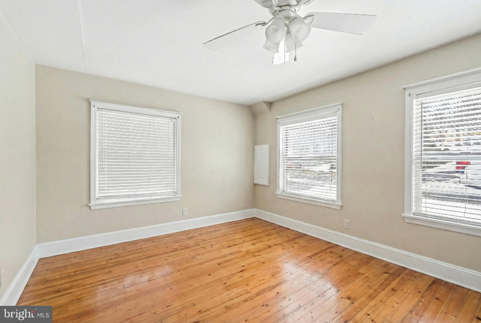 PARKLAND - Residential