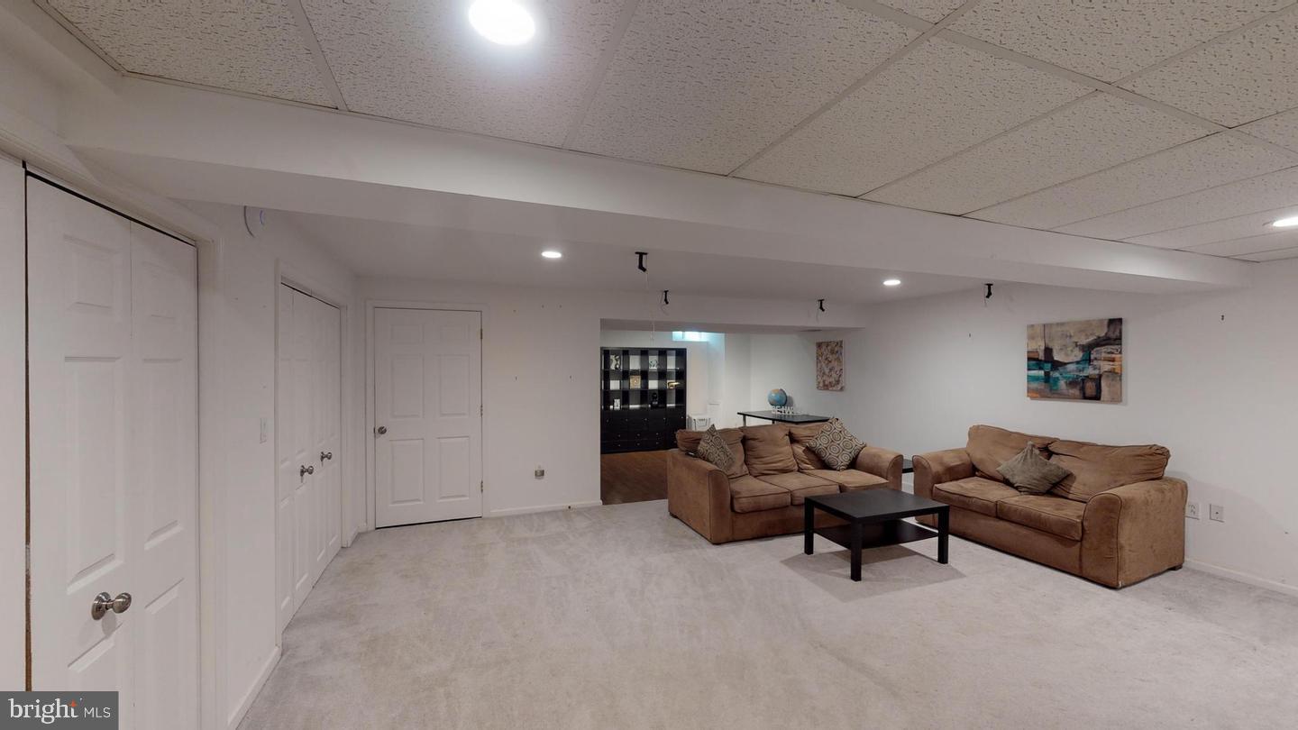 THE ORCHARD - Residential Lease