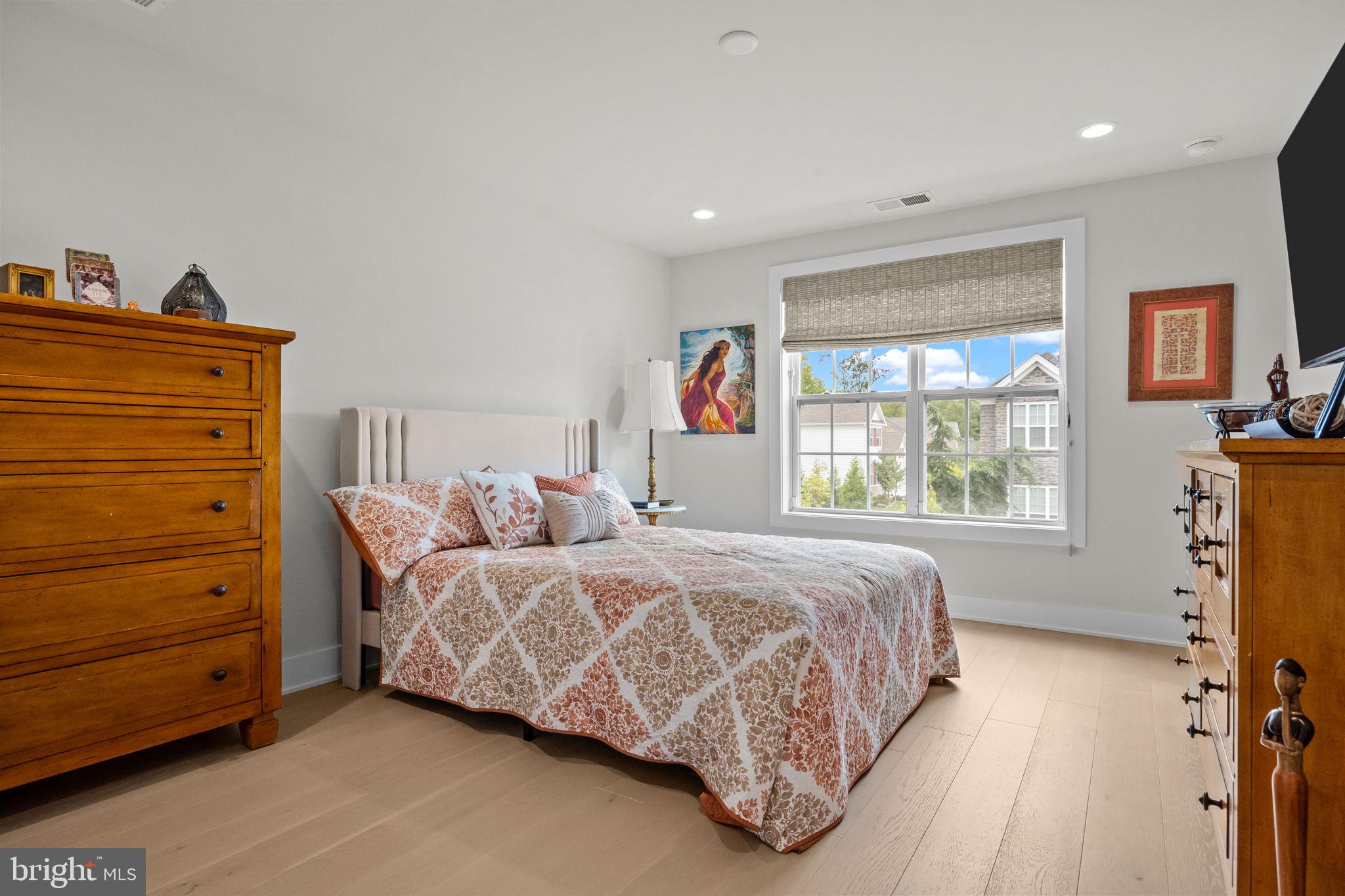 REGENCY AT YARDLEY - Residential