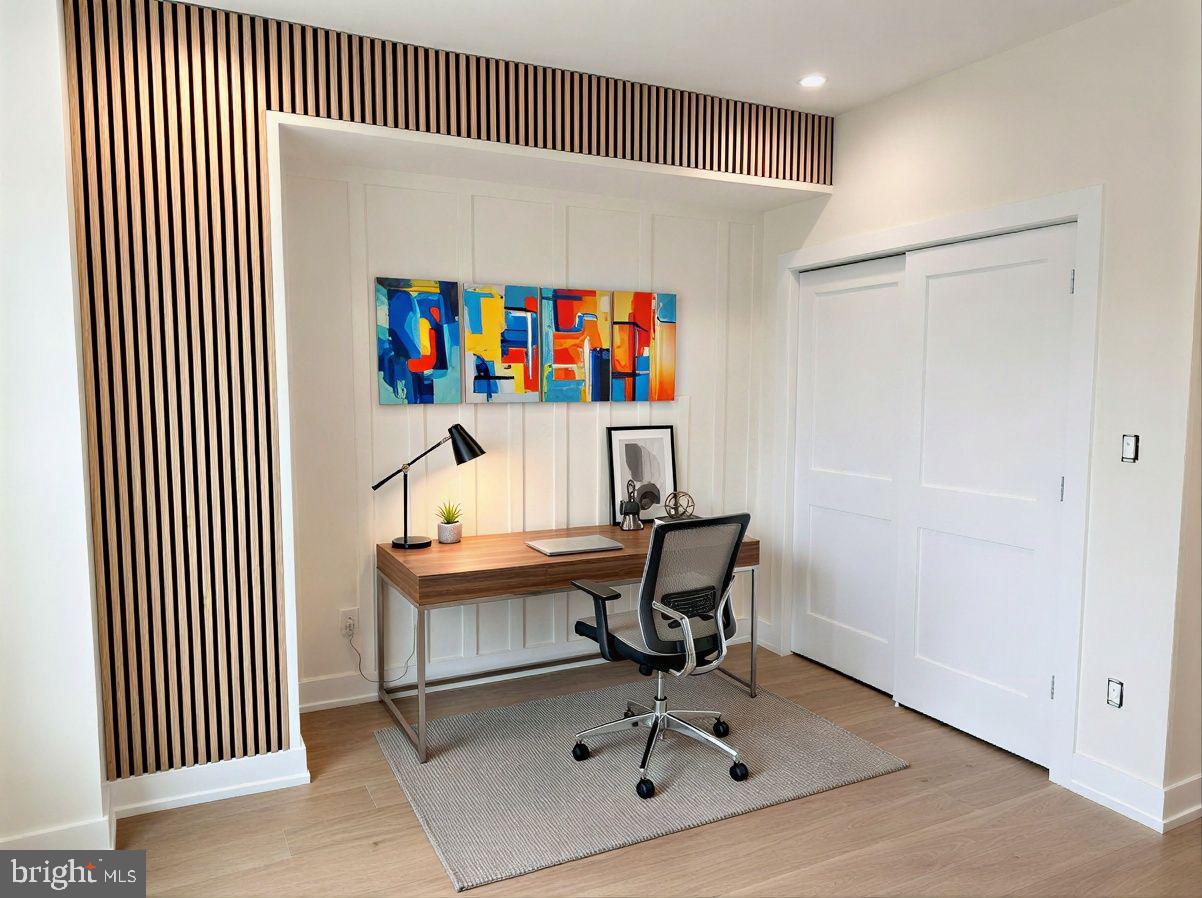 POINT BREEZE - Residential