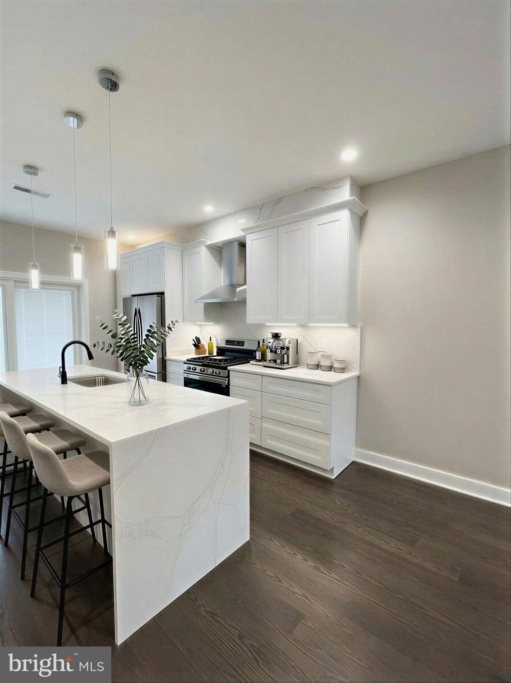 Photo of 2324 Reed Street, PHILADELPHIA, PA 19146 (MLS # PAPH2561370)