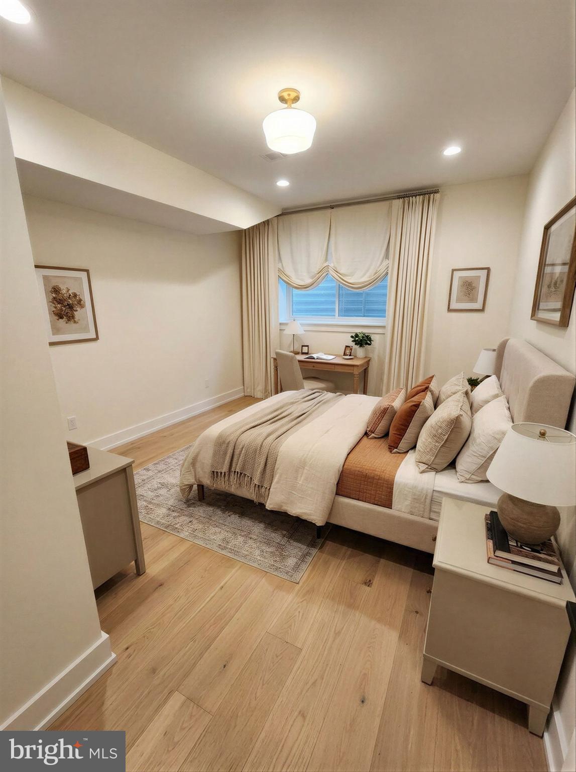 POINT BREEZE - Residential