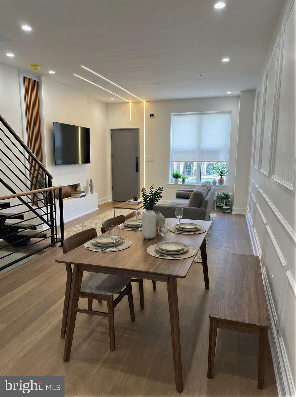 POINT BREEZE - Residential