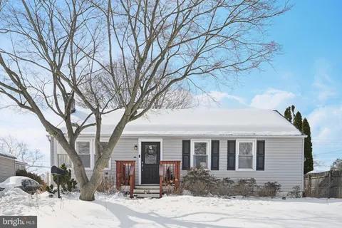 416 W Anderson Avenue, Phoenixville, PA 19460 - MLS#: PACT2117048