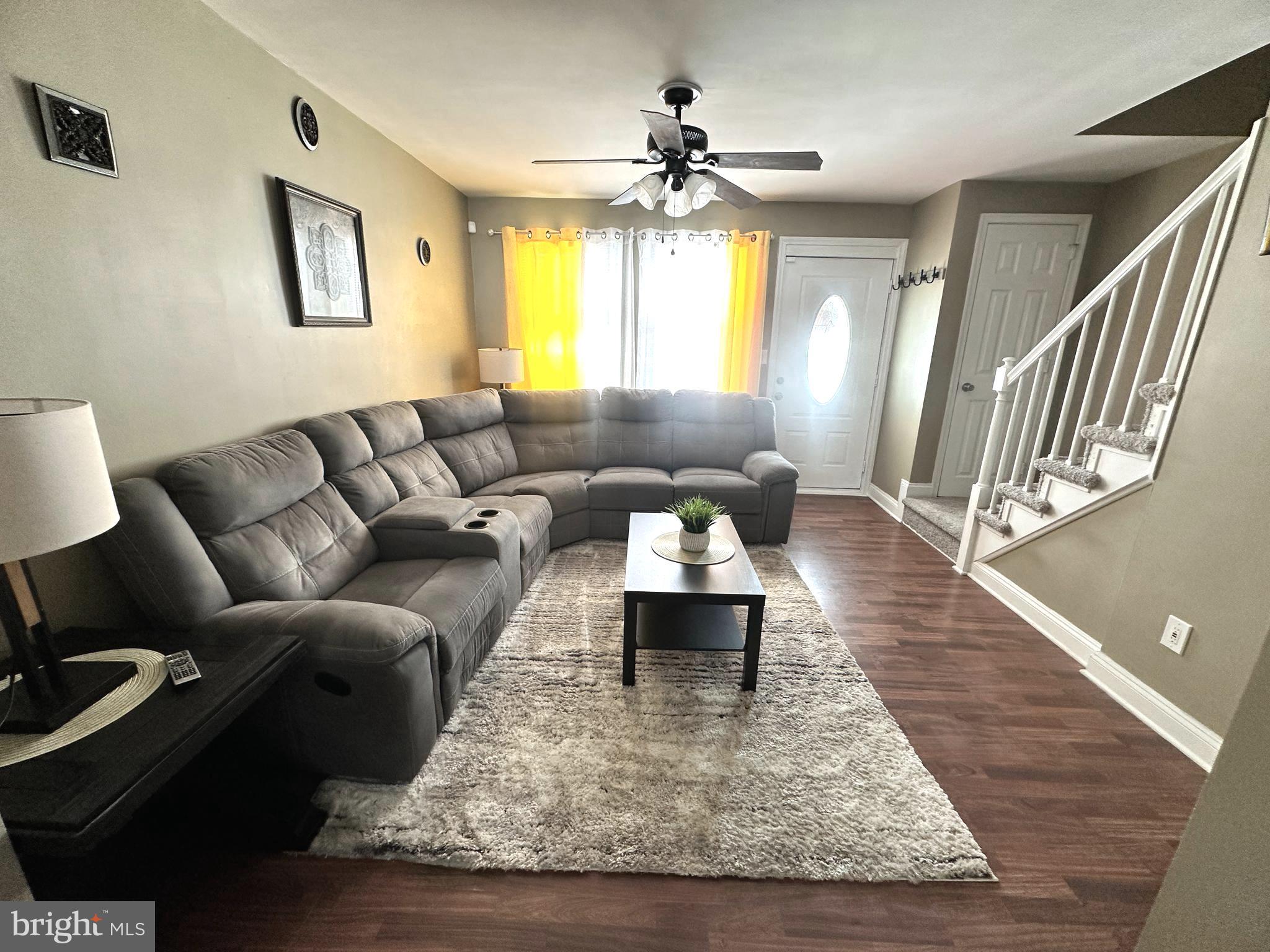 MERRITT HOMES - Residential