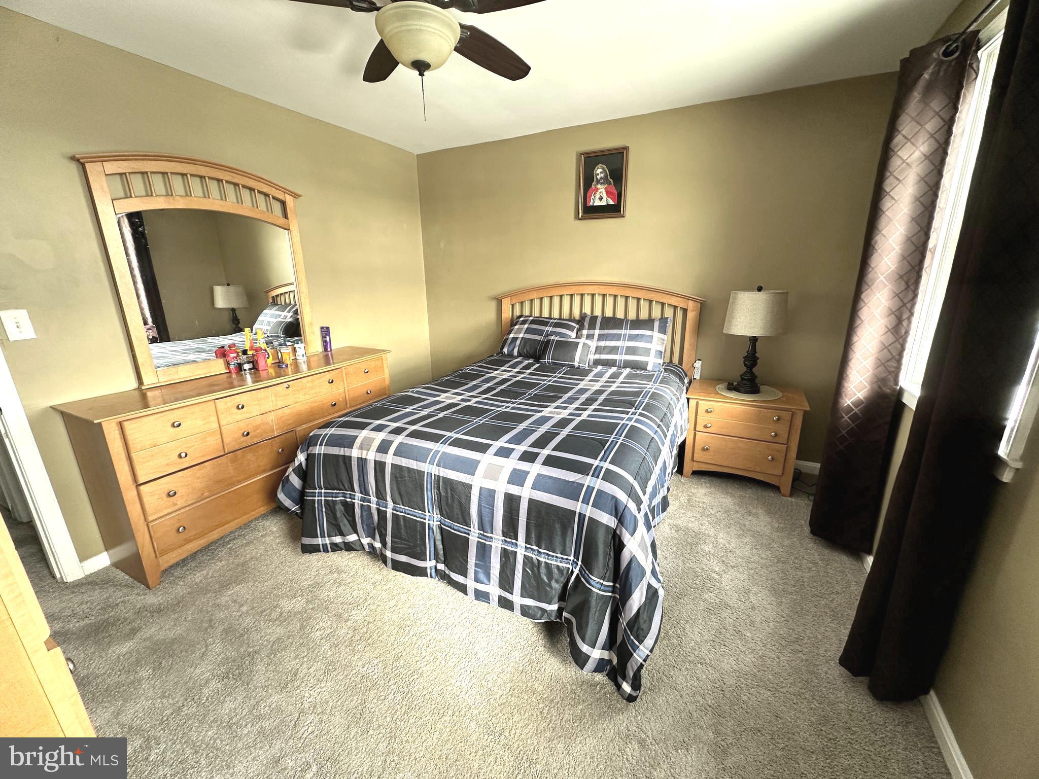 MERRITT HOMES - Residential