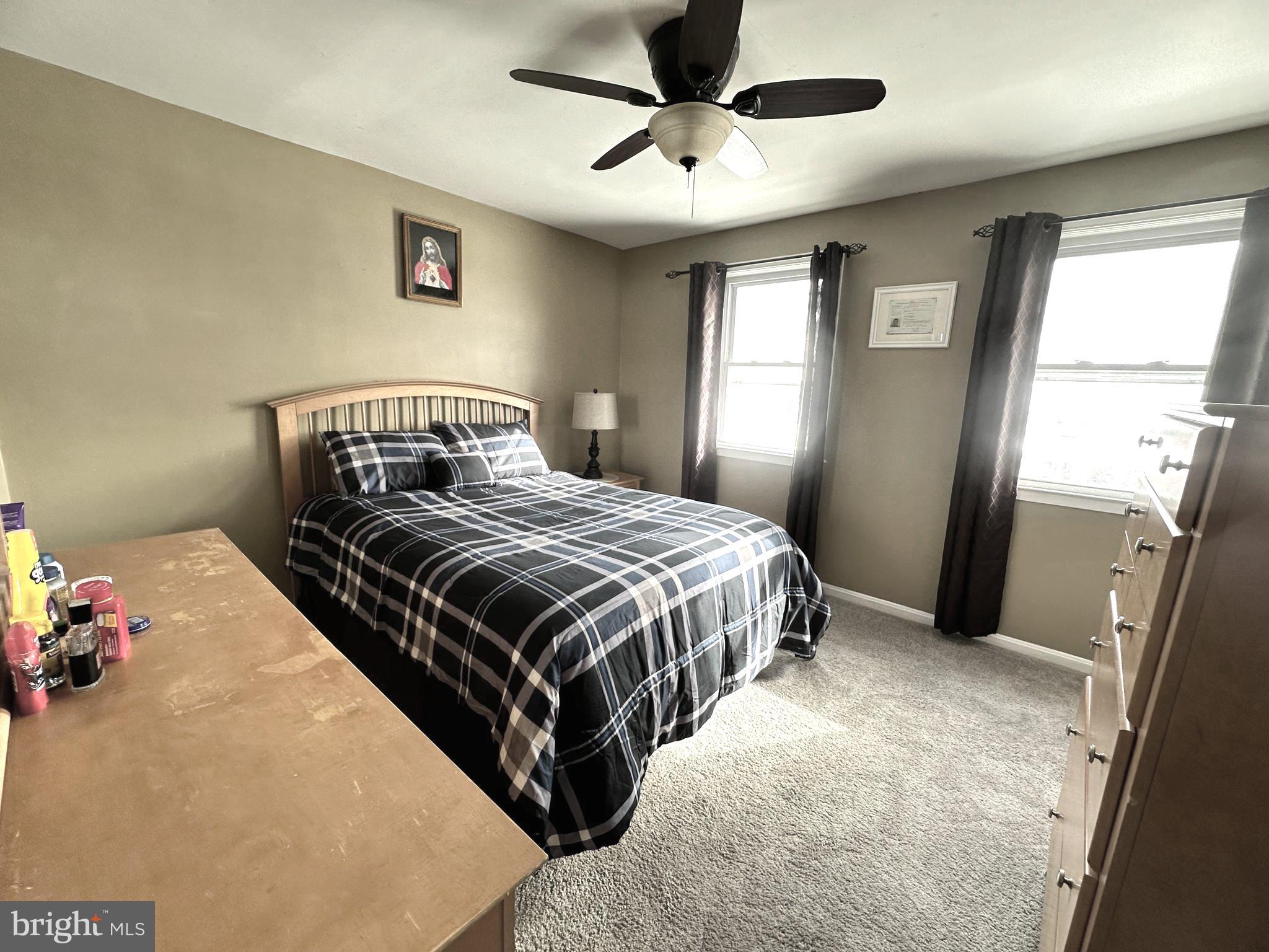 MERRITT HOMES - Residential