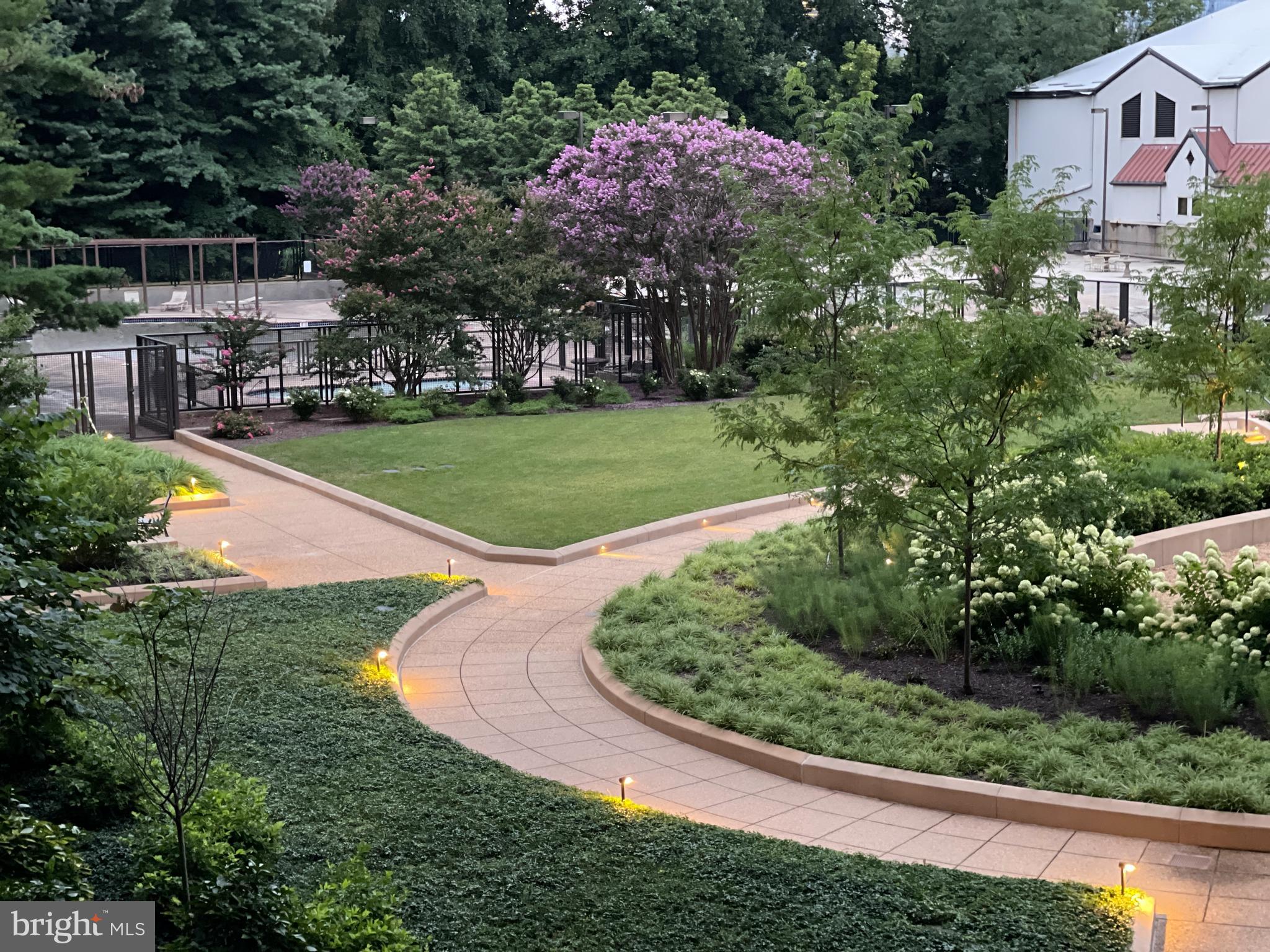 REGENCY AT MCLEAN - Residential