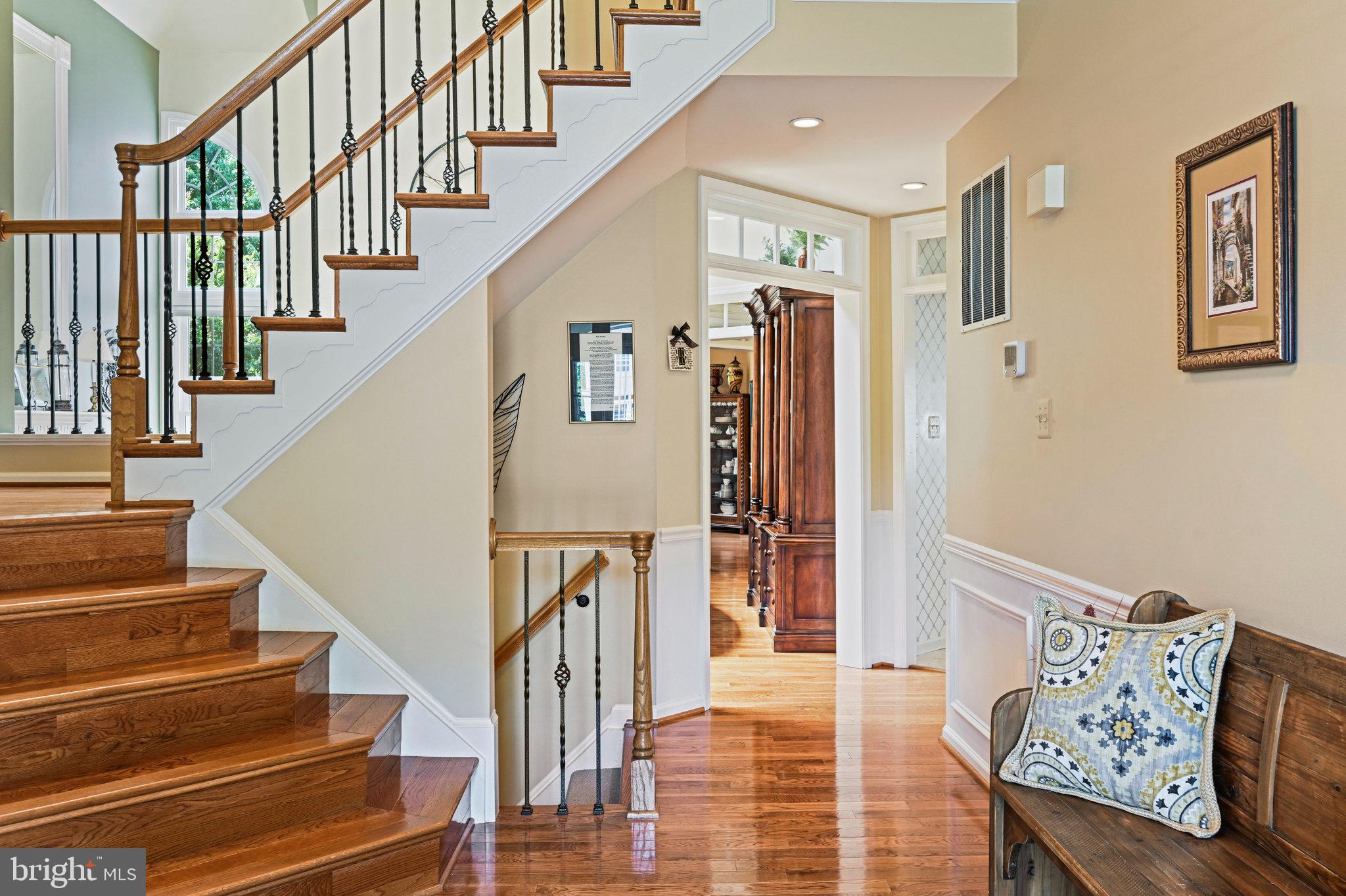 2900 GRETNA PLACE
