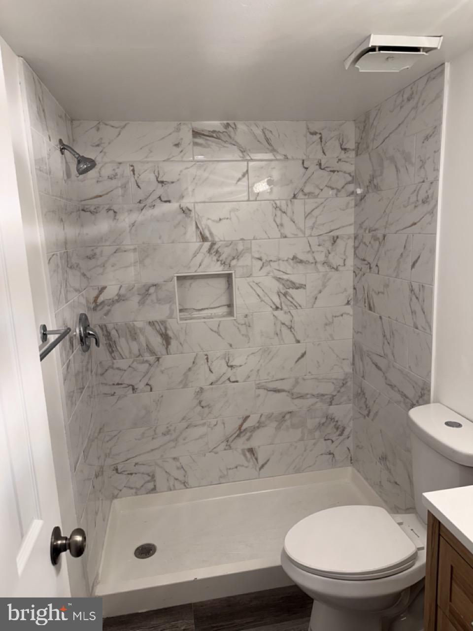 FAIRWINDS OF ANNAPOLIS - Residential Lease