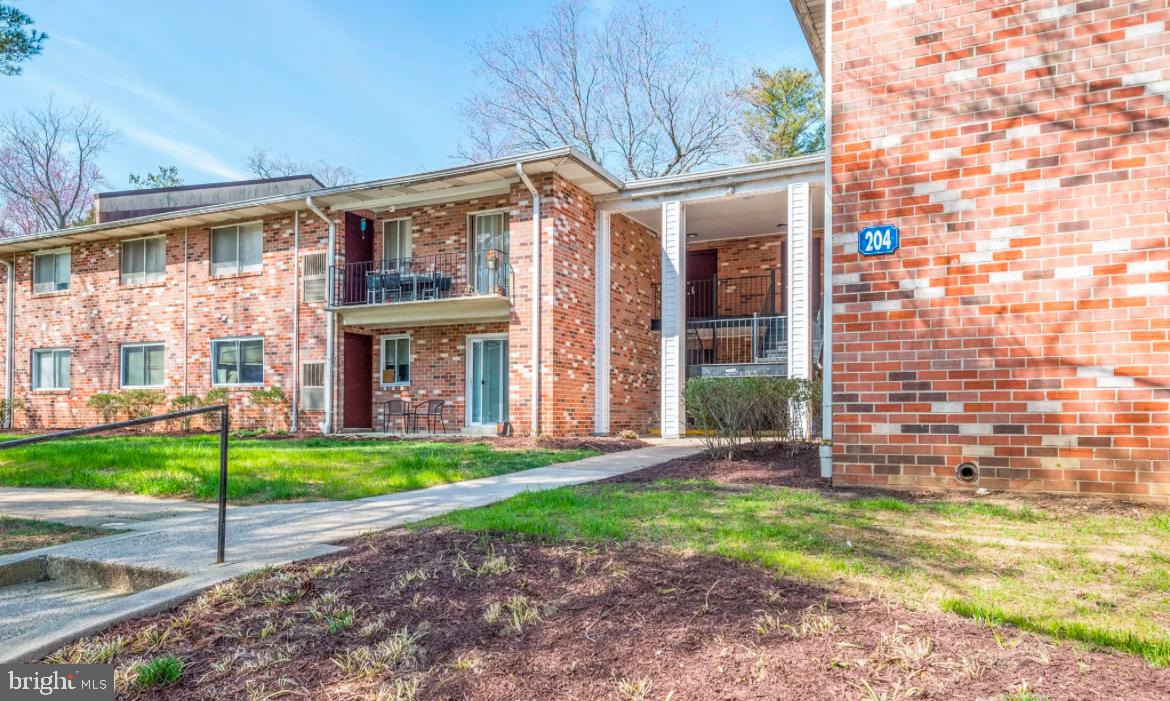 FAIRWINDS OF ANNAPOLIS - Residential Lease