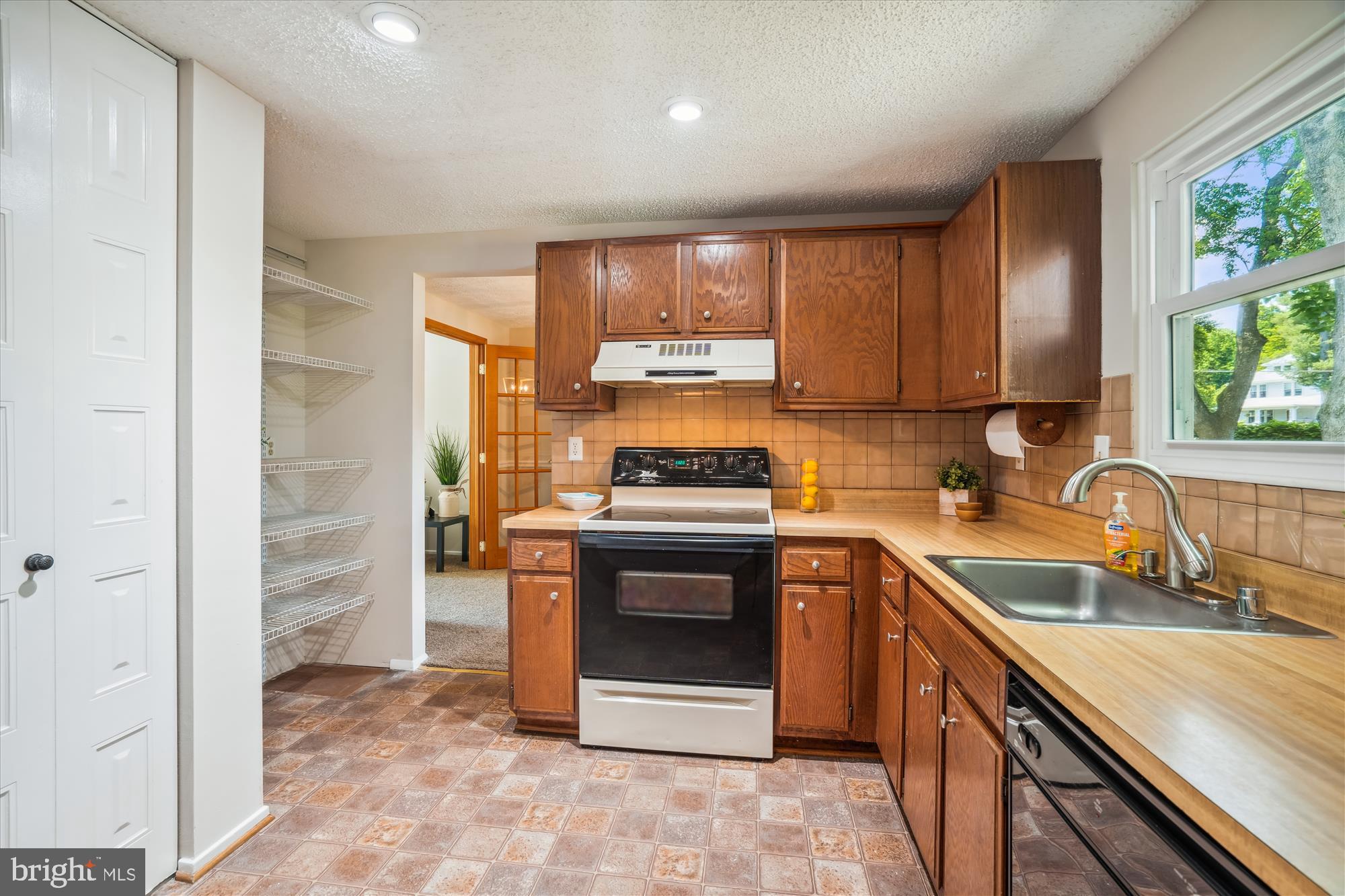 KINGS CONTRIVANCE - Residential