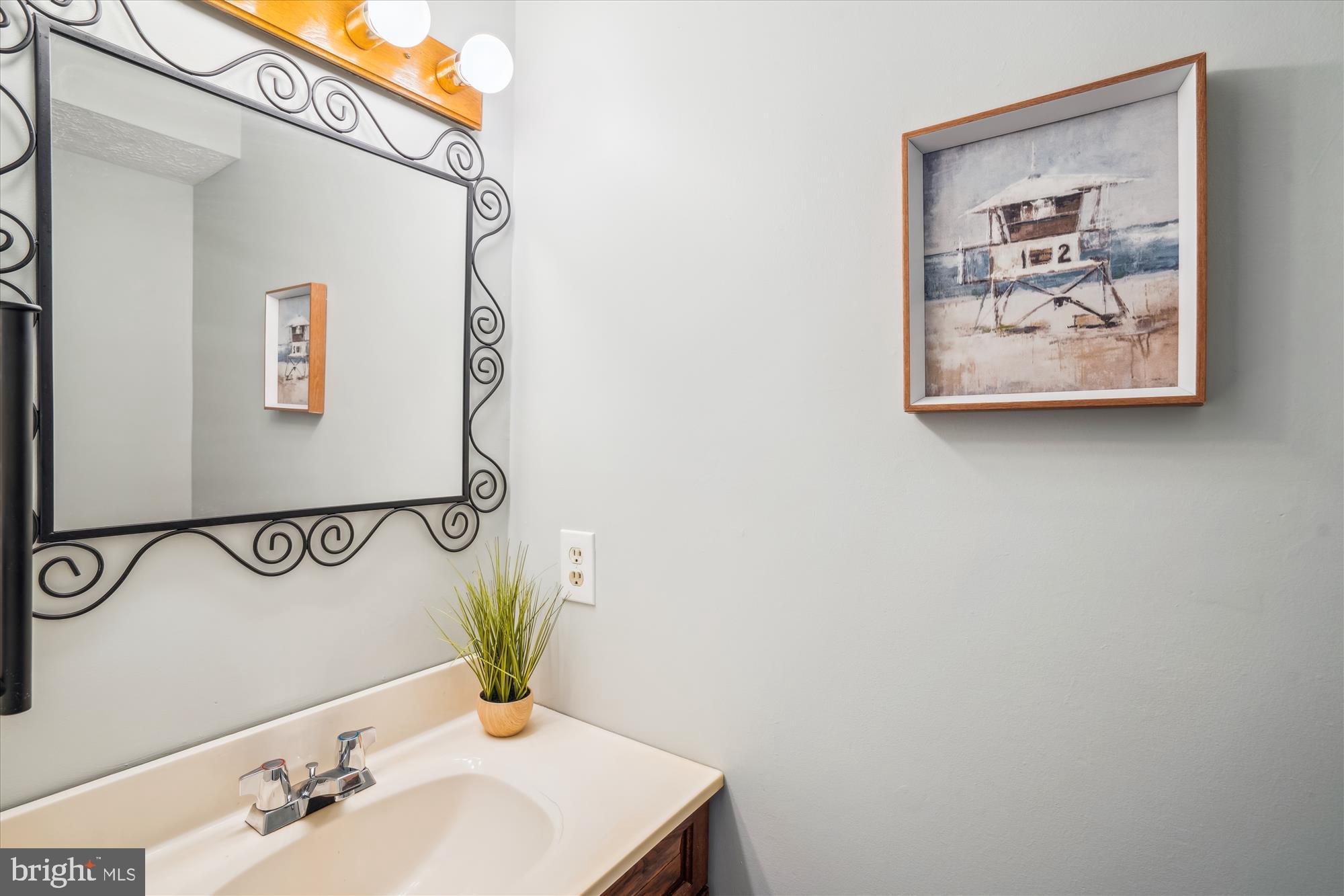 KINGS CONTRIVANCE - Residential