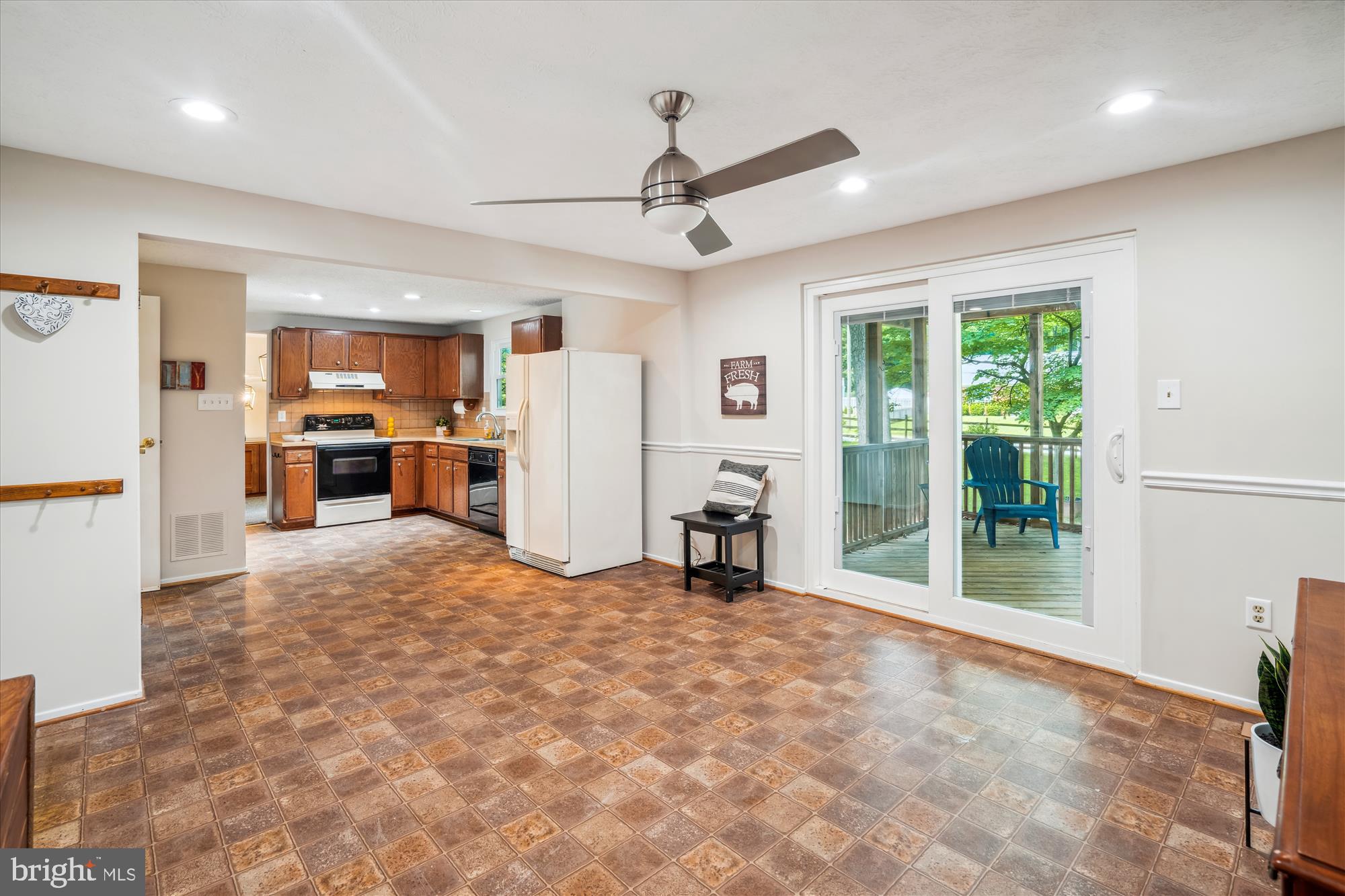 KINGS CONTRIVANCE - Residential