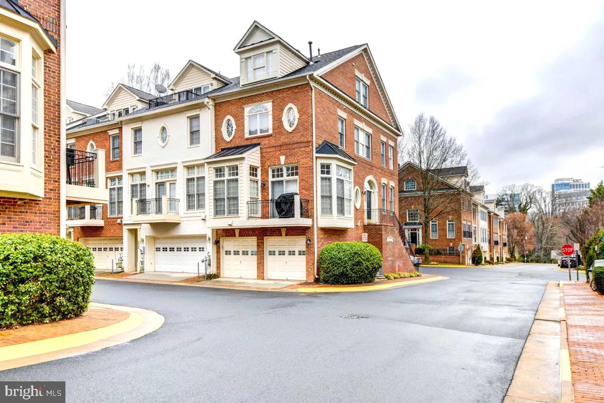 Welcome to 1607 Seneca Drive, an elegant all-brick end-unit townhome nestled in one of McLean’s most sought-after enclaves. Offered fully furnished at $5,000/month for mid term rentals(6 Months minimum), spacious 3-bedroom, 3-bath residence blends comfort and sophistication with every detail curated for turnkey living. The main level features gleaming hardwood floors, sunlit formal and casual living spaces, and a gourmet kitchen outfitted with granite countertops, stainless steel appliances, and an oversized island—perfect for both everyday use and entertaining. The upper level boasts a luxurious primary suite with dual walk-in closets, a sitting area, and spa-inspired bath, while the additional bedrooms offer comfort and privacy for family or guests. A fully finished lower level includes a versatile rec room, laundry area, and access to the attached 2-car garage.
Located in a quiet, HOA-maintained community just minutes from Tysons Corner, the Silver Line Metro, and major commuter routes, this home offers a rare blend of urban access and suburban tranquility. Top-rated malls, parks, dining are just around the corner. Tenant pays HOA fees—simply move in and enjoy the best of McLean living.
