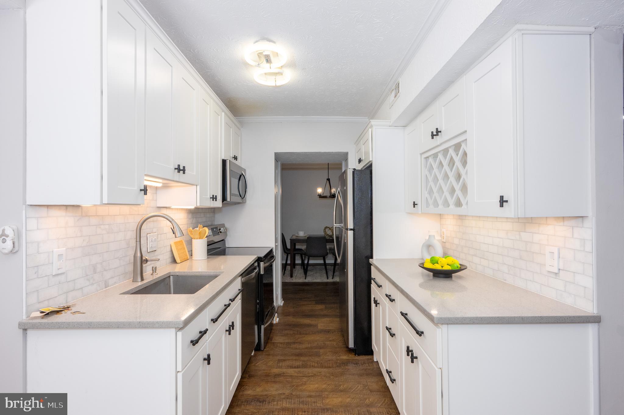 GREENBRIAR CONDO PHASE III - Residential