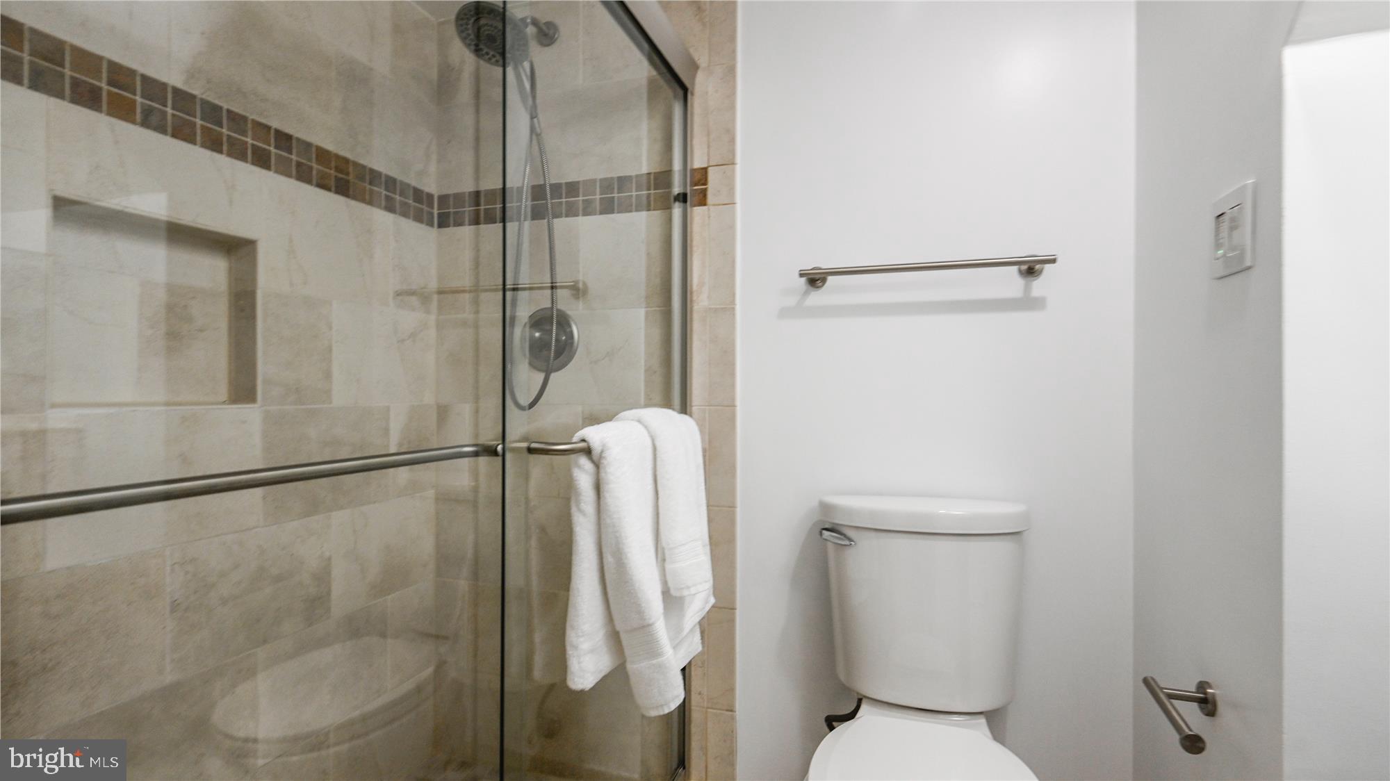 FOX MILL WOODS - Residential