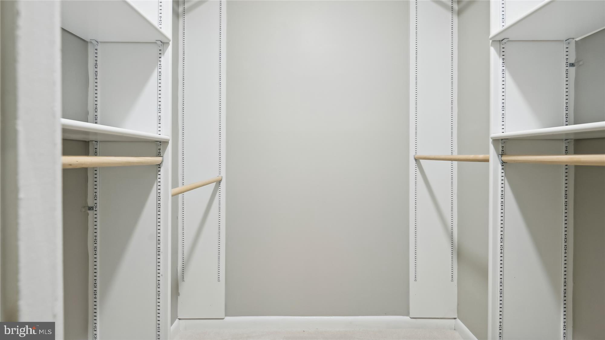 FOX MILL WOODS - Residential