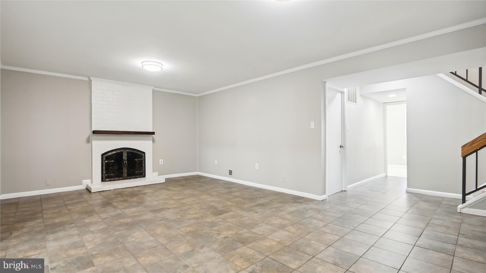 FOX MILL WOODS - Residential