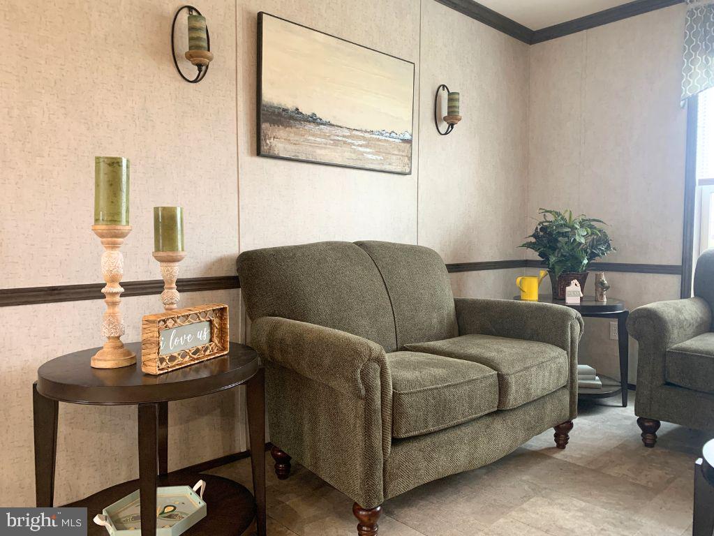 CEDAR MANOR - Residential