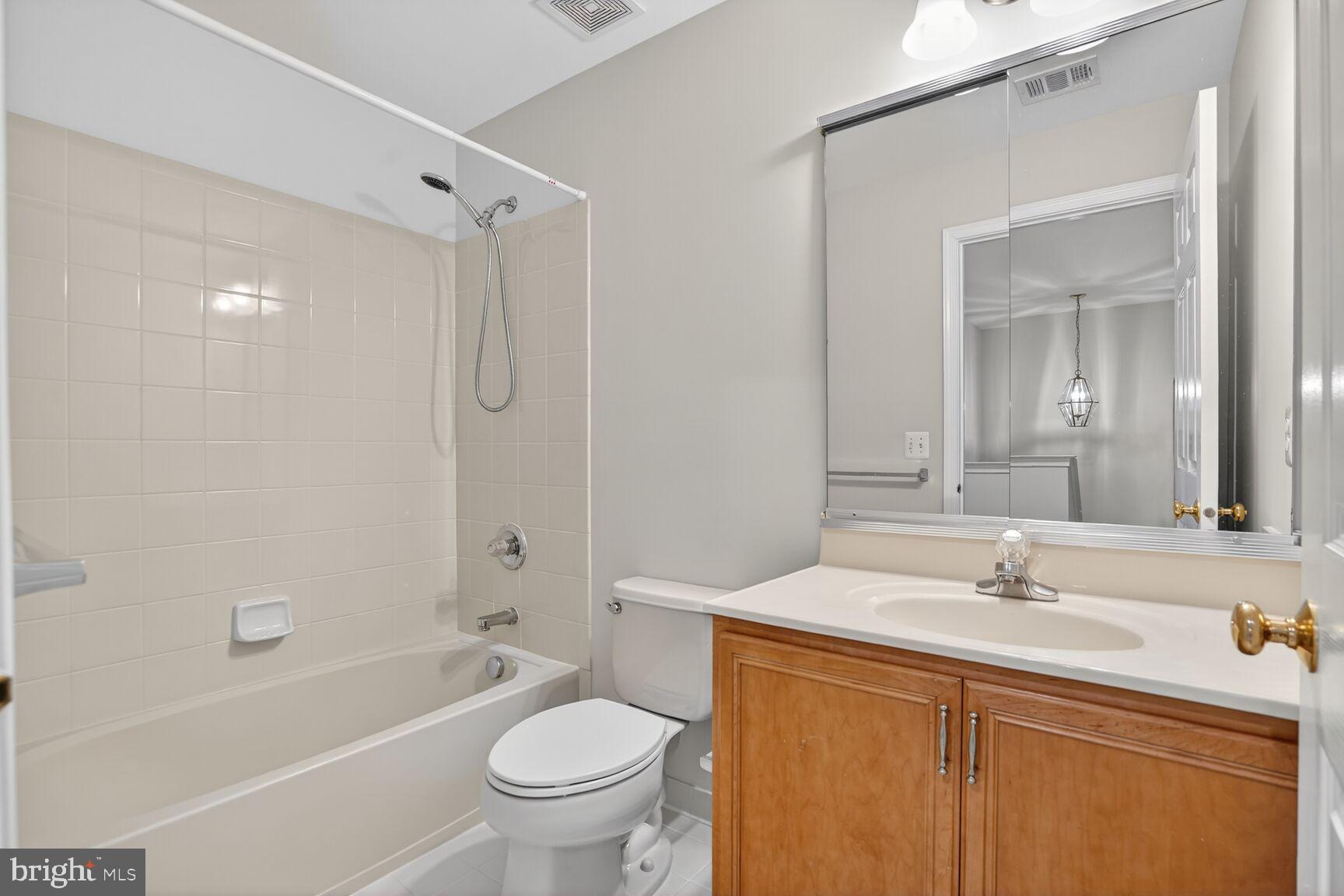 DOMINION VALLEY COUNTRY CLUB - Residential