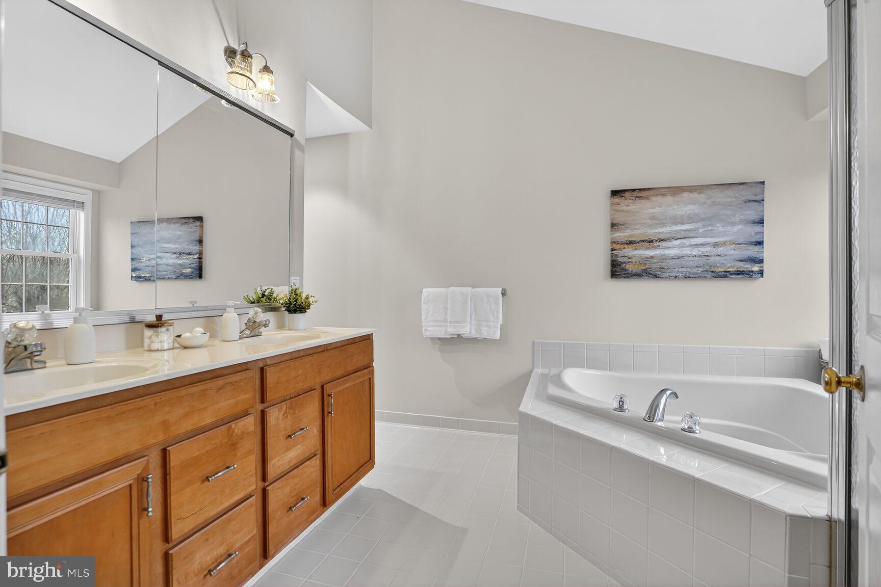 DOMINION VALLEY COUNTRY CLUB - Residential