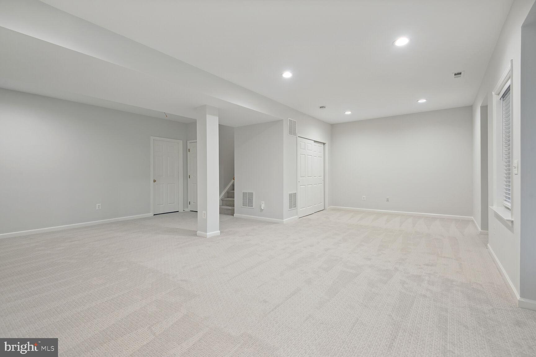 DOMINION VALLEY COUNTRY CLUB - Residential