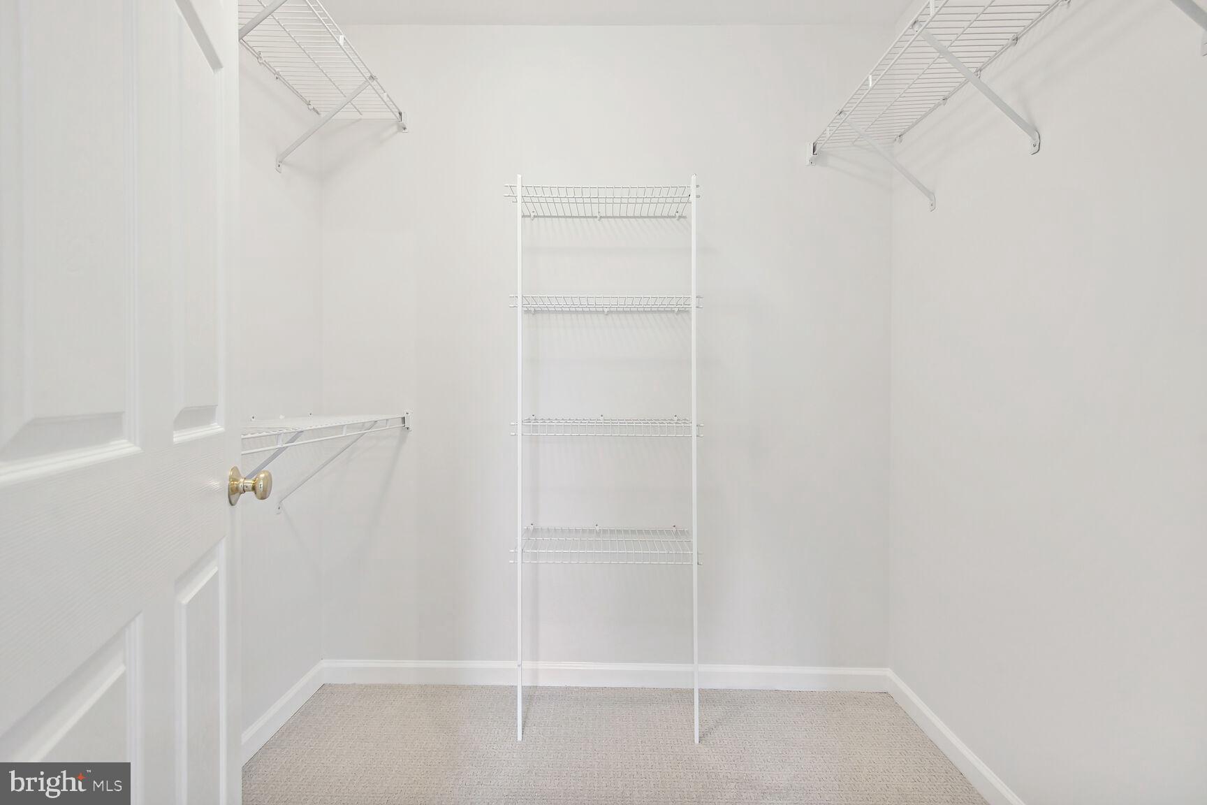 DOMINION VALLEY COUNTRY CLUB - Residential