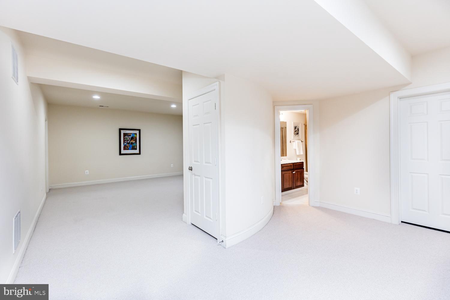 SADDLEBROOK FARMS - Residential