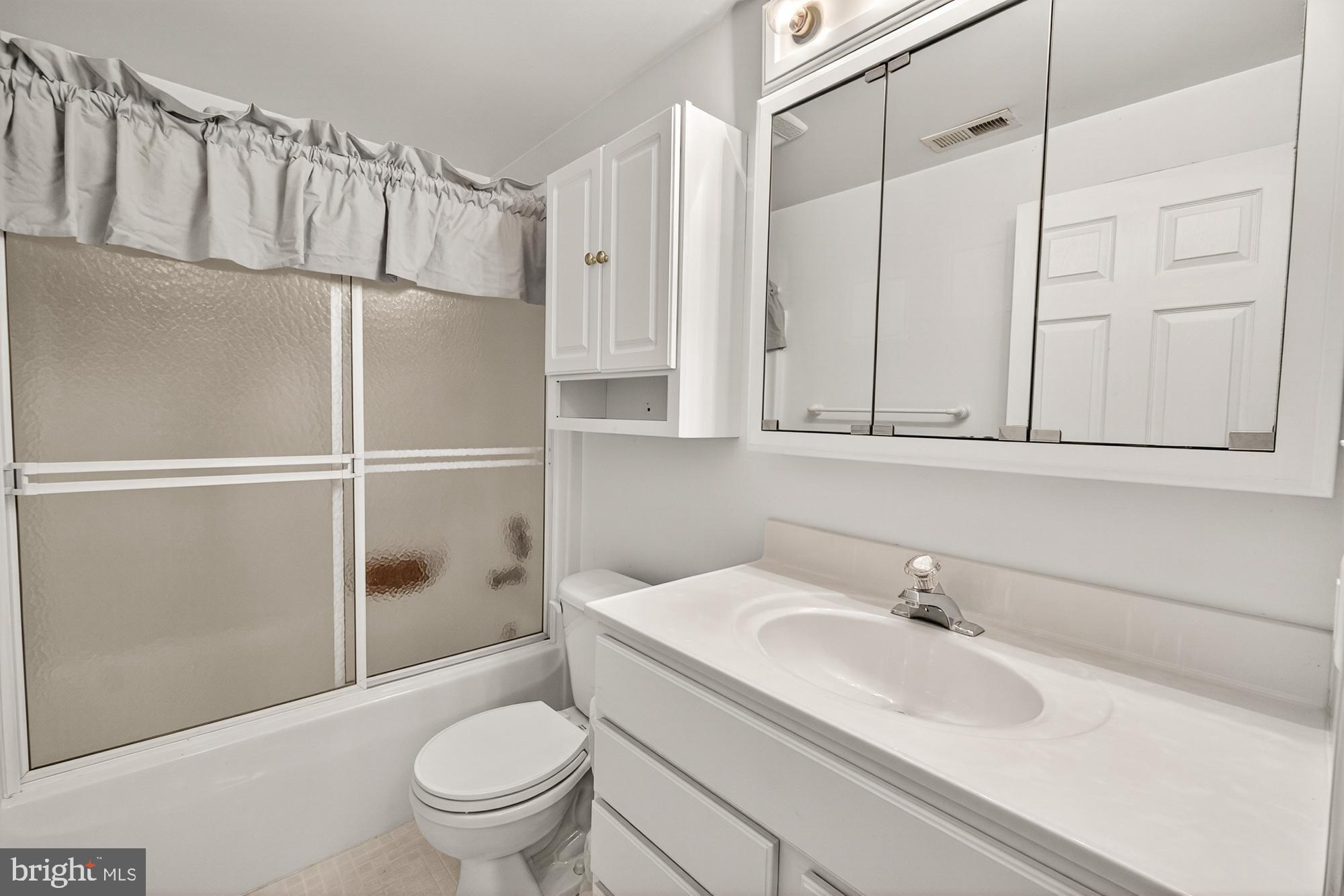 WHITTIER - Residential