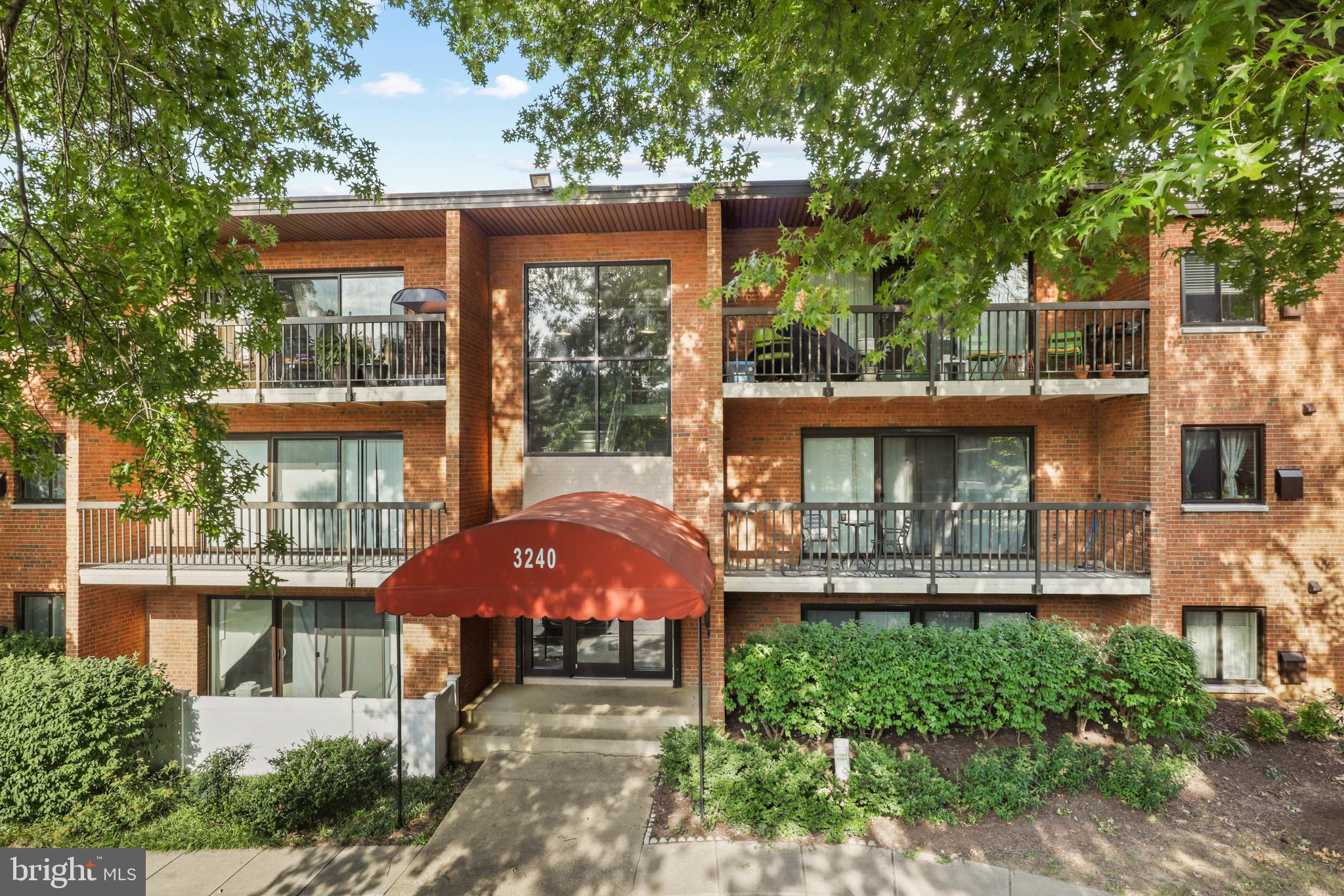 BOLLING BROOK - Residential