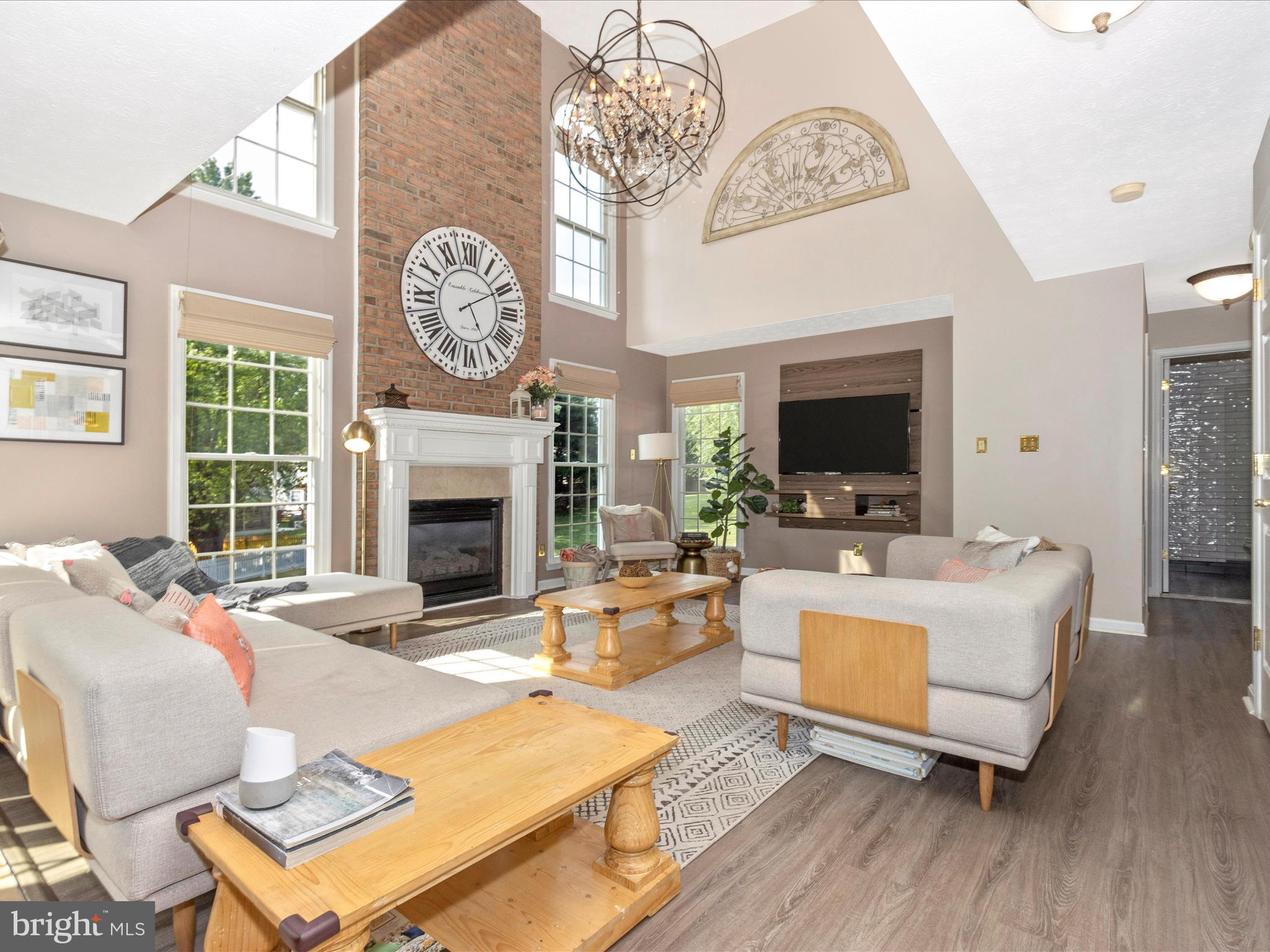 BRIERHILL ESTATES - Residential