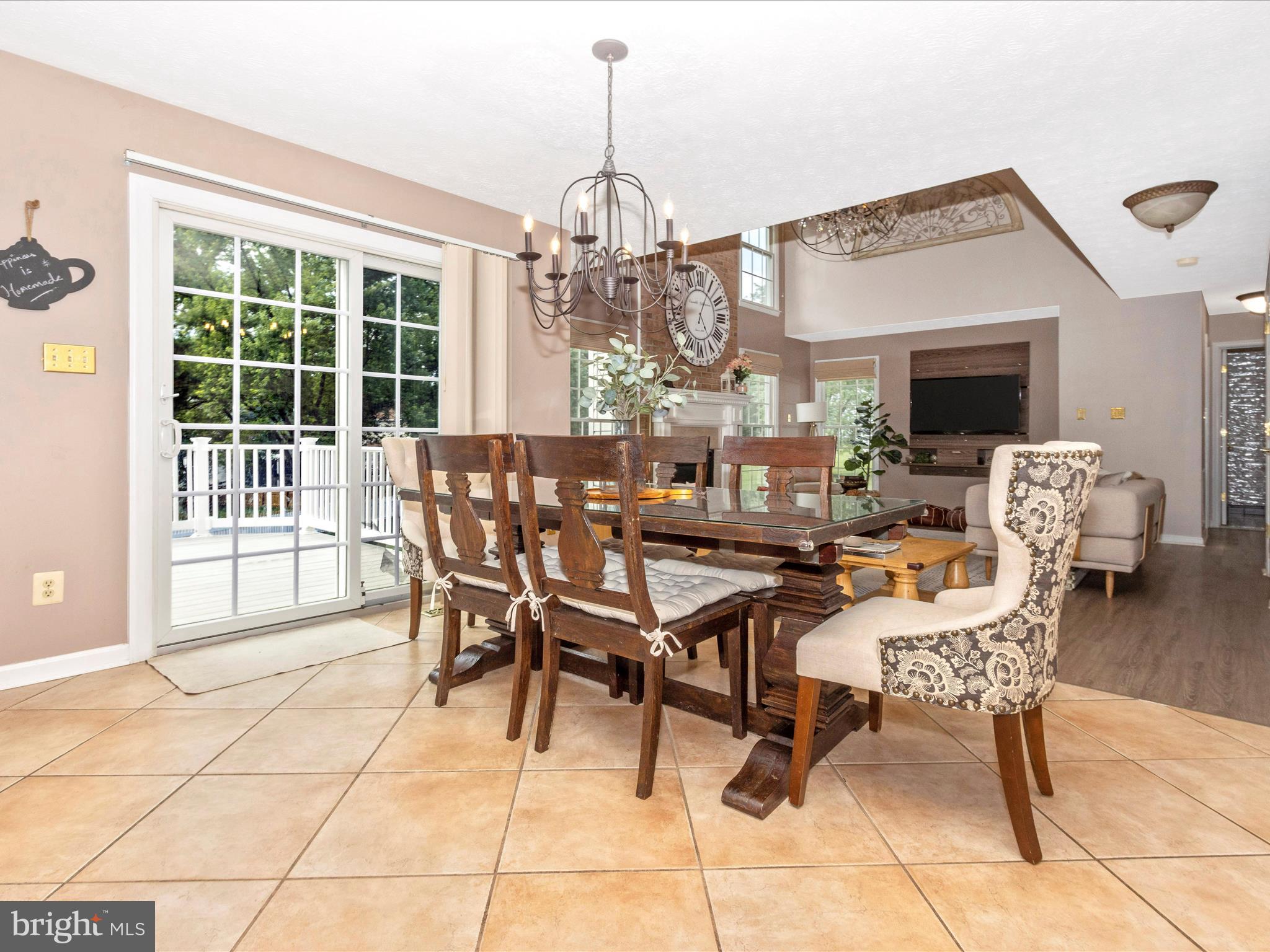 BRIERHILL ESTATES - Residential