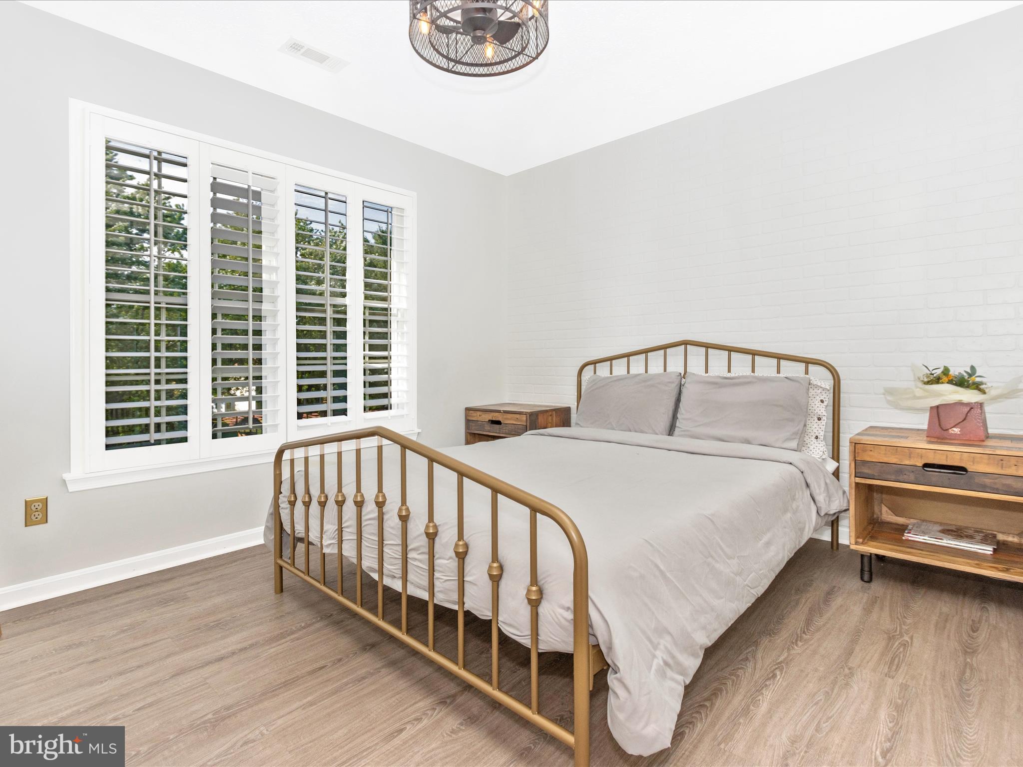 BRIERHILL ESTATES - Residential