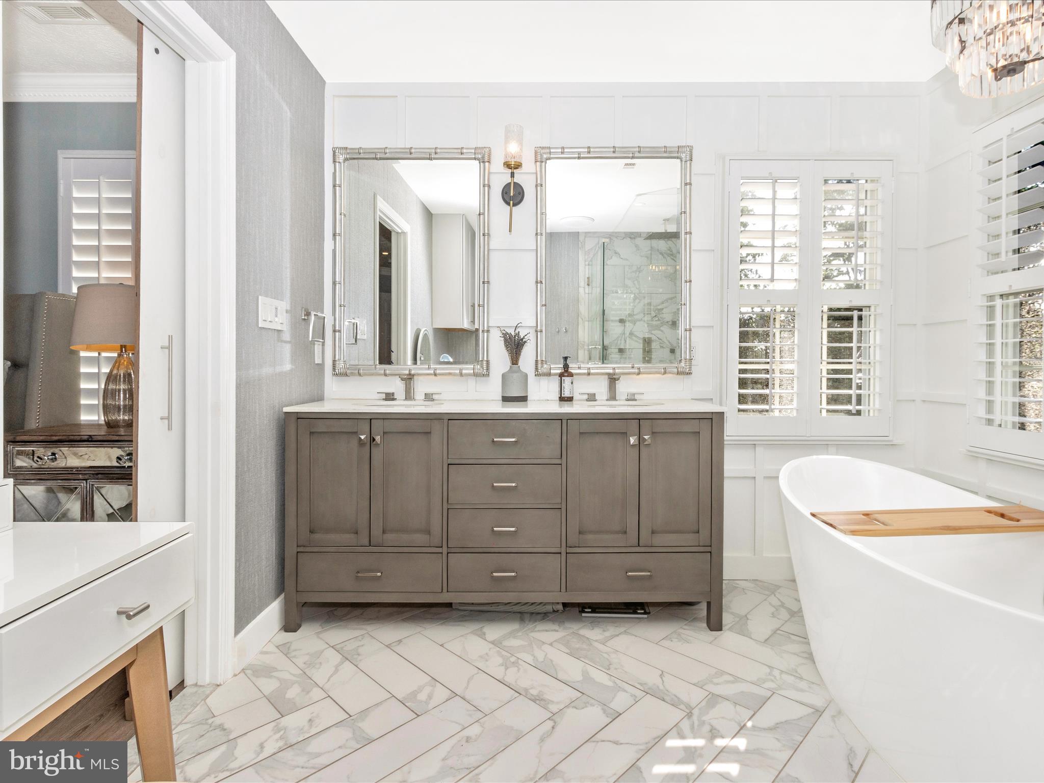 BRIERHILL ESTATES - Residential