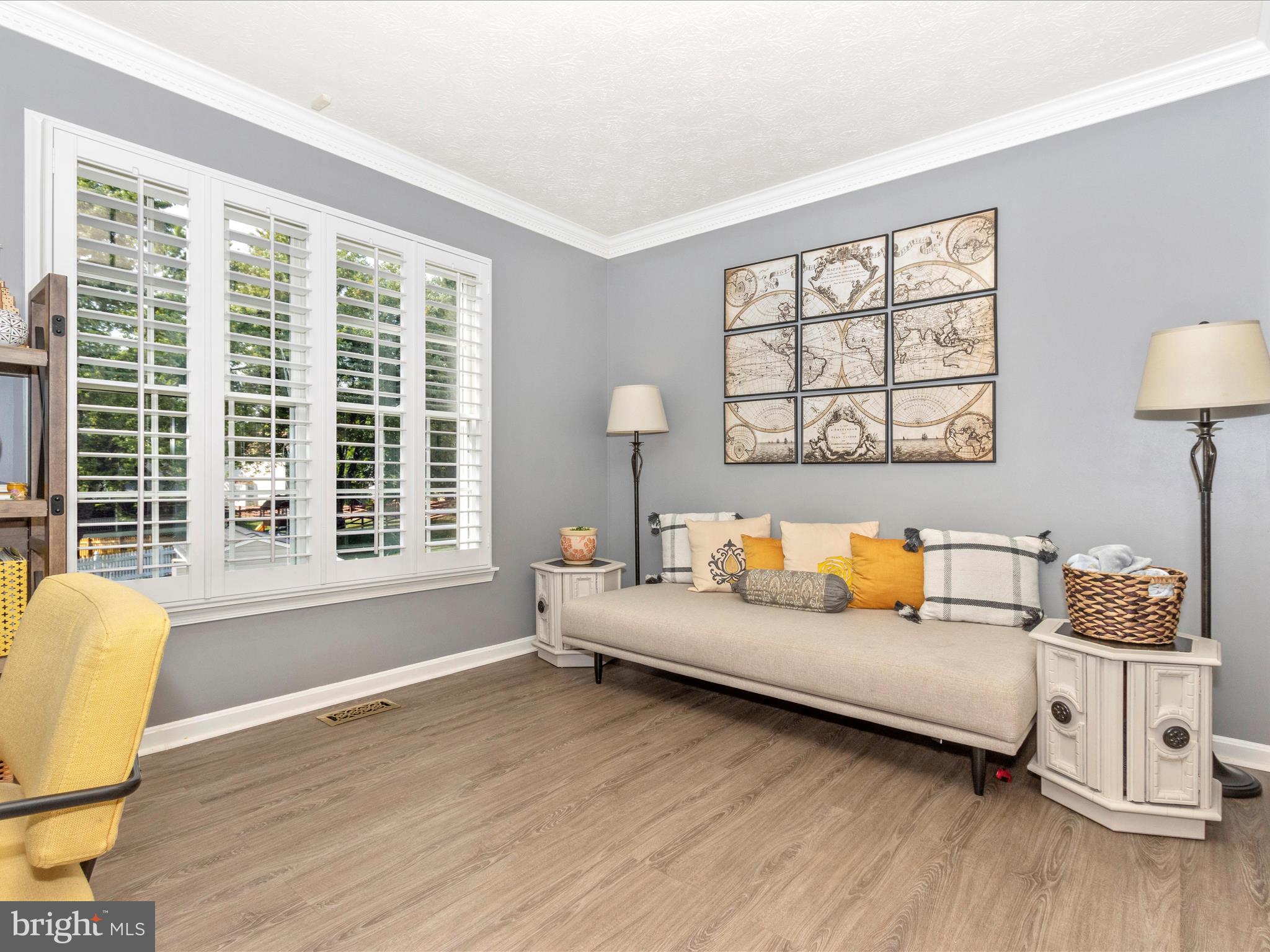 BRIERHILL ESTATES - Residential