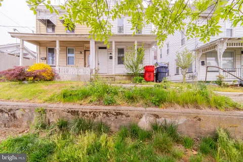 351 N Laurel Street Unit B, Bridgeton, NJ MLS: NJCB2030568