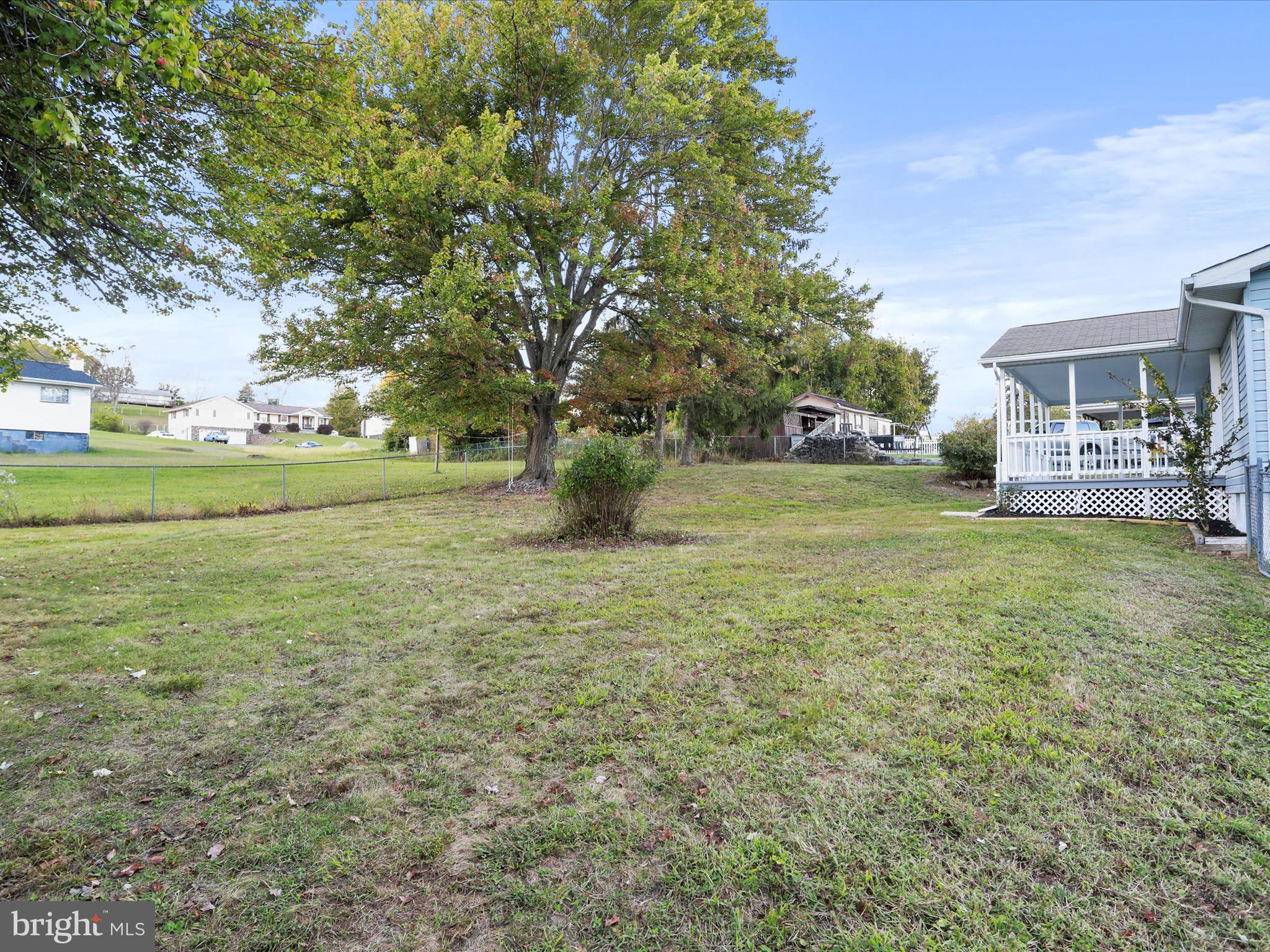 SUNRISE SUMMIT - Residential